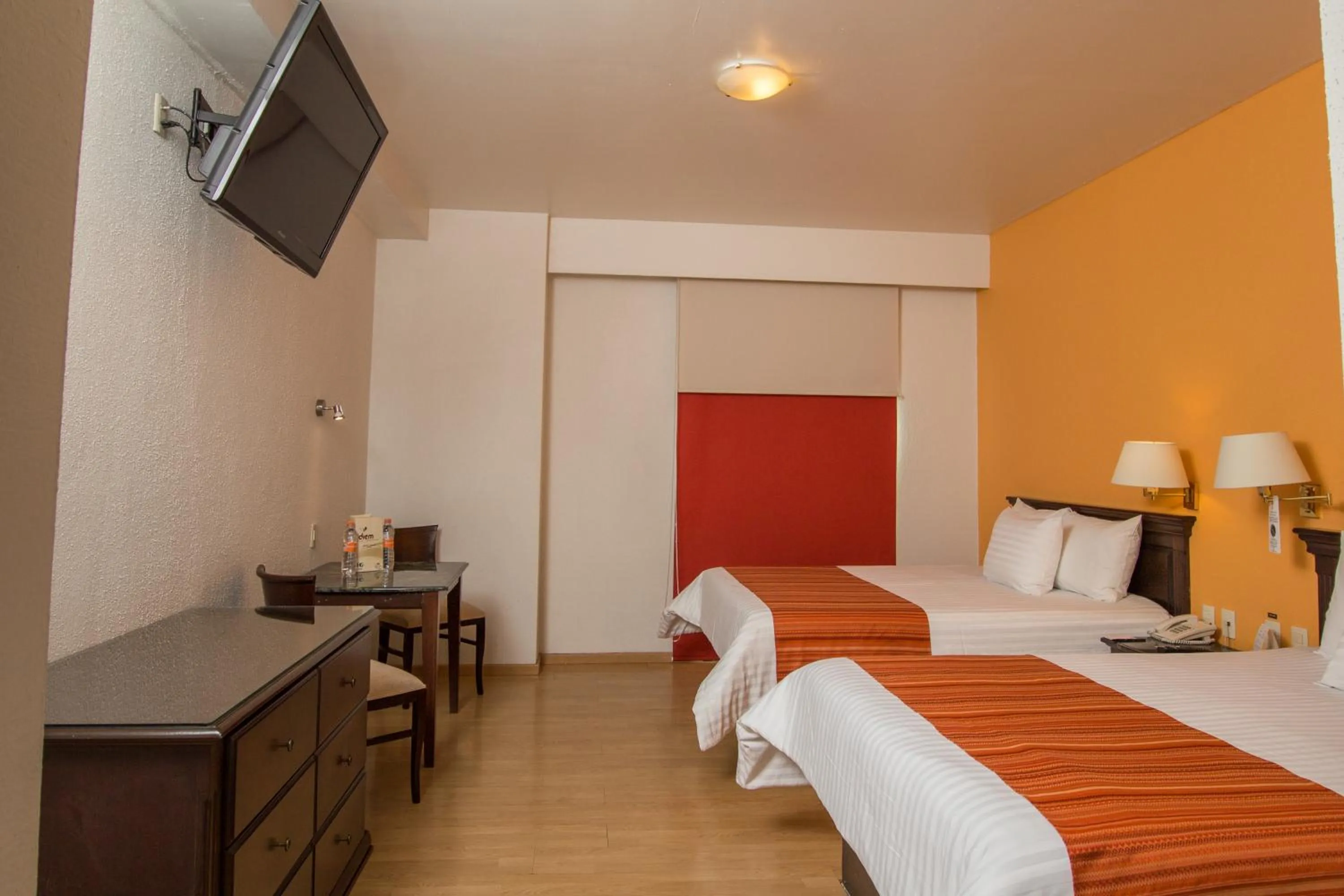 Photo of the whole room, Bed in HG Hotel