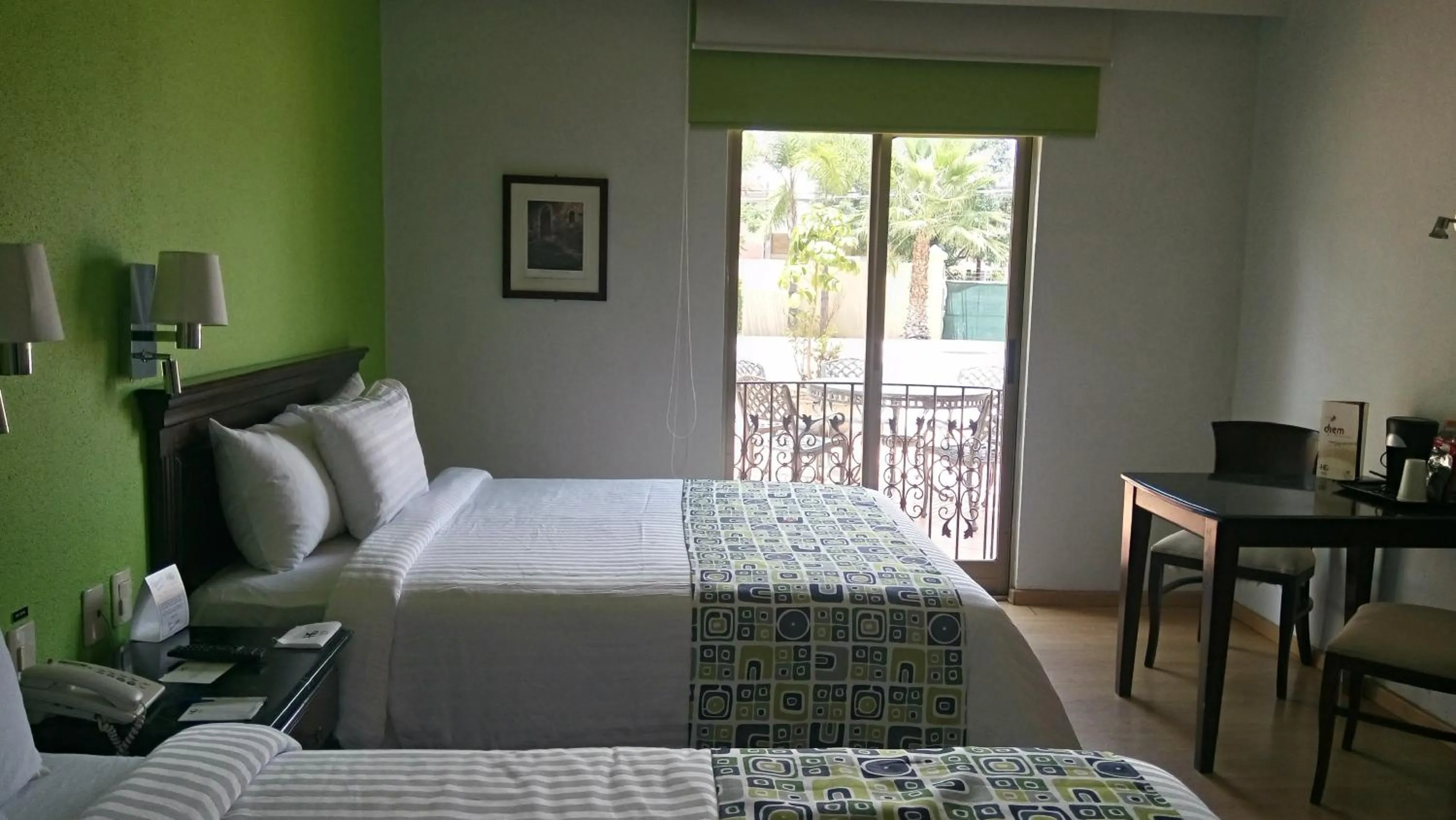 Garden view, Bed in HG Hotel