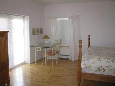 Bed in Tulloch Inn & Gifts