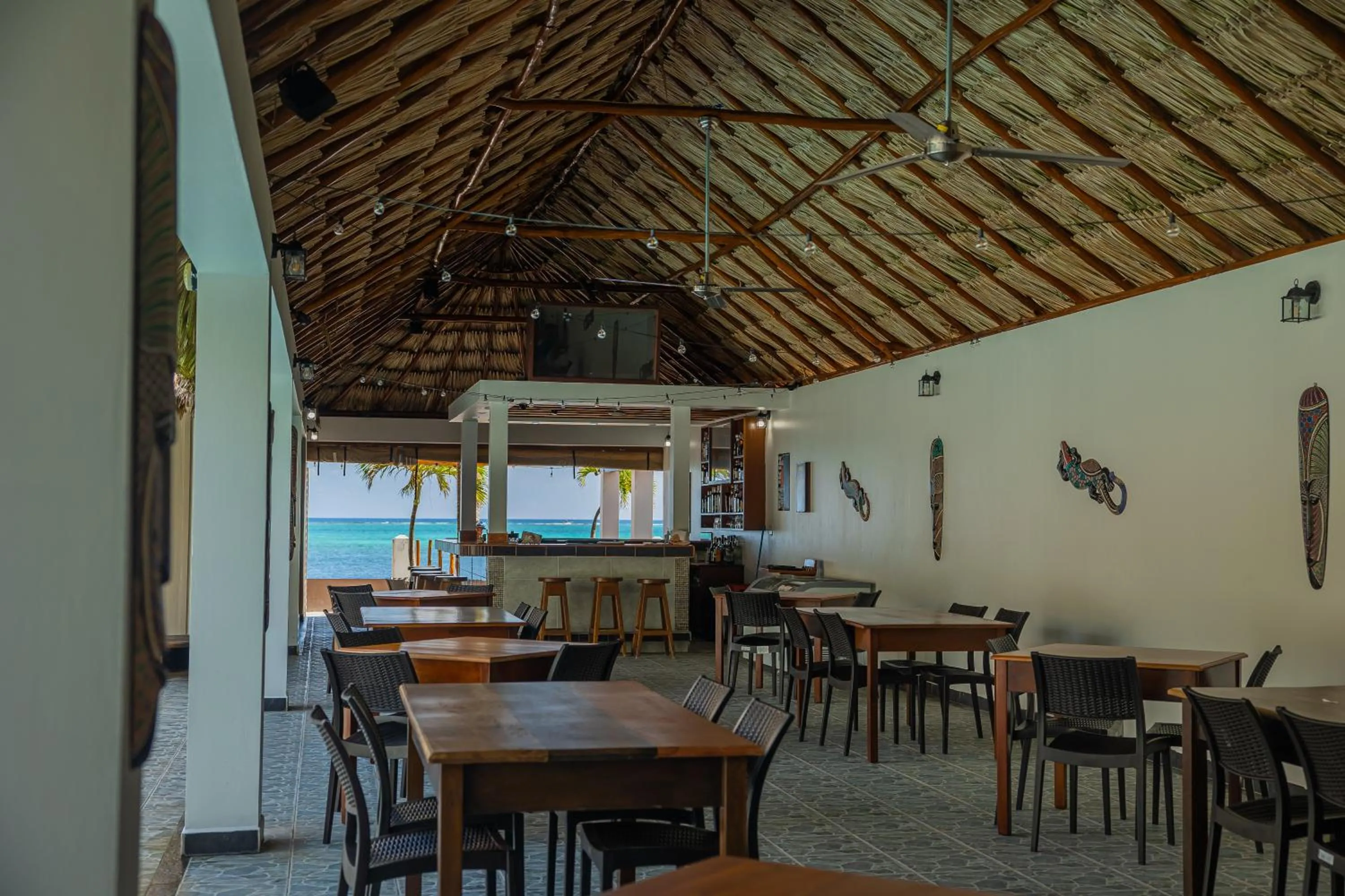 Restaurant/places to eat in Hidden Jewel Boutique Hotel