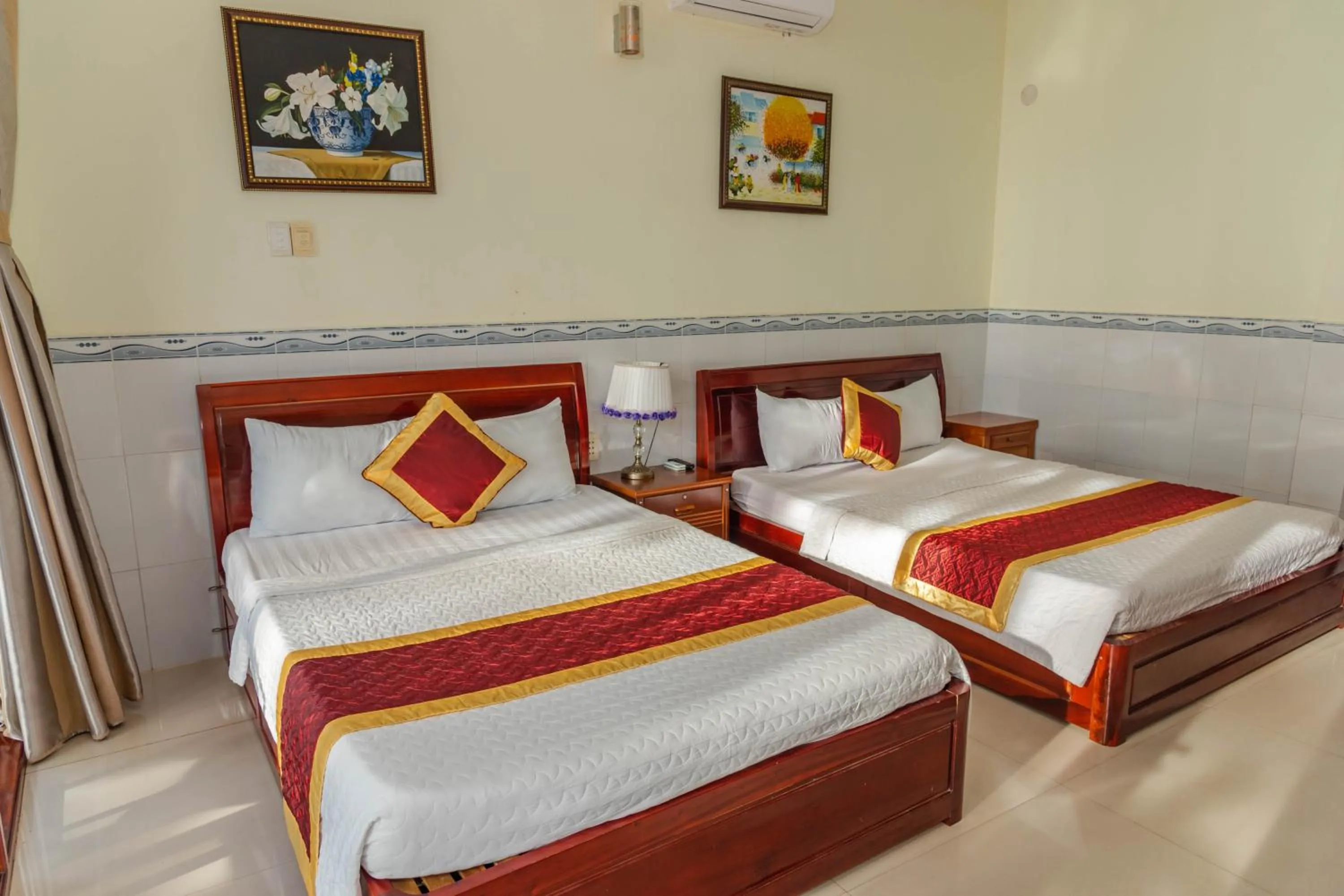 Bed in Nhat Lan Resort