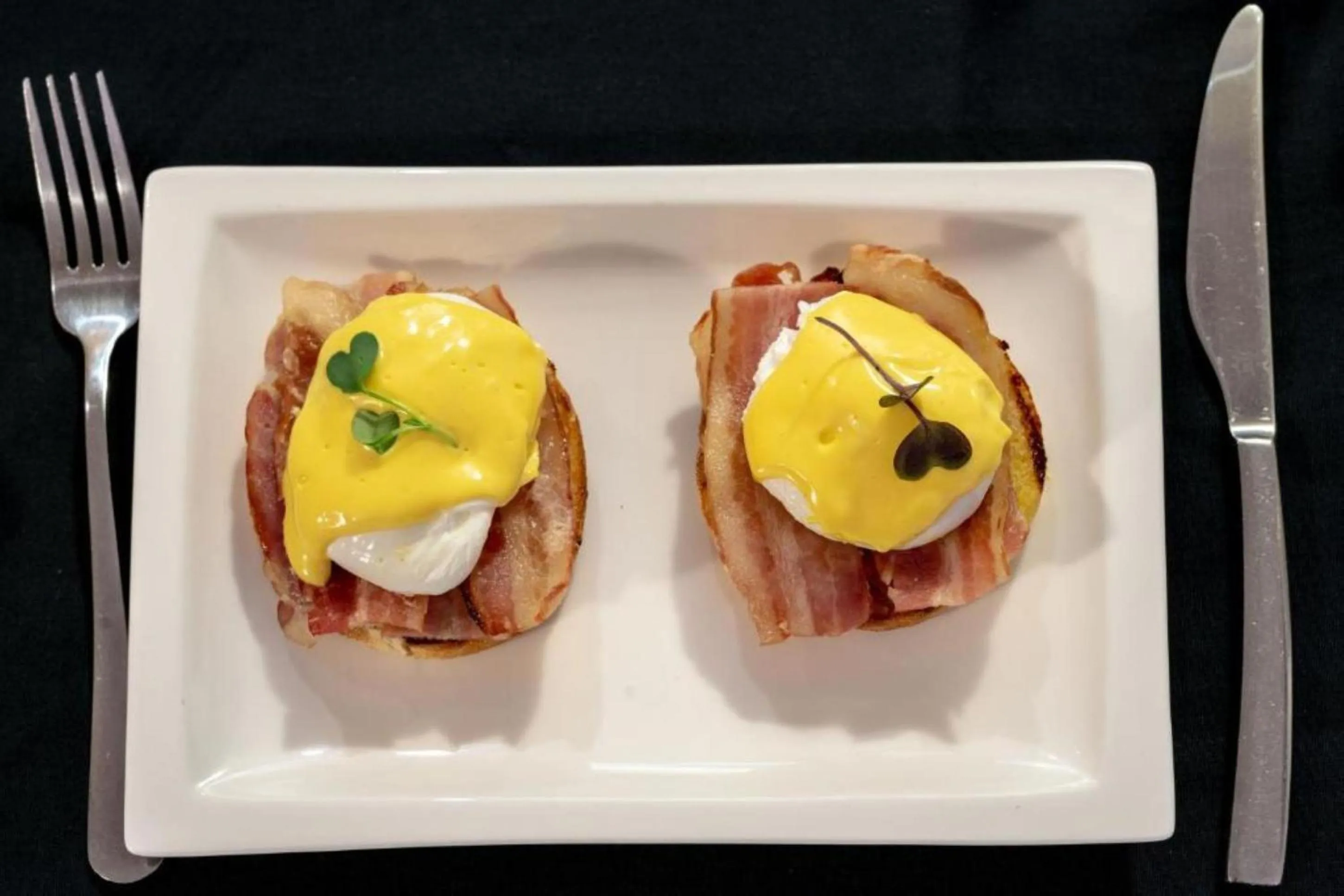 Breakfast in Aero Auckland Airport