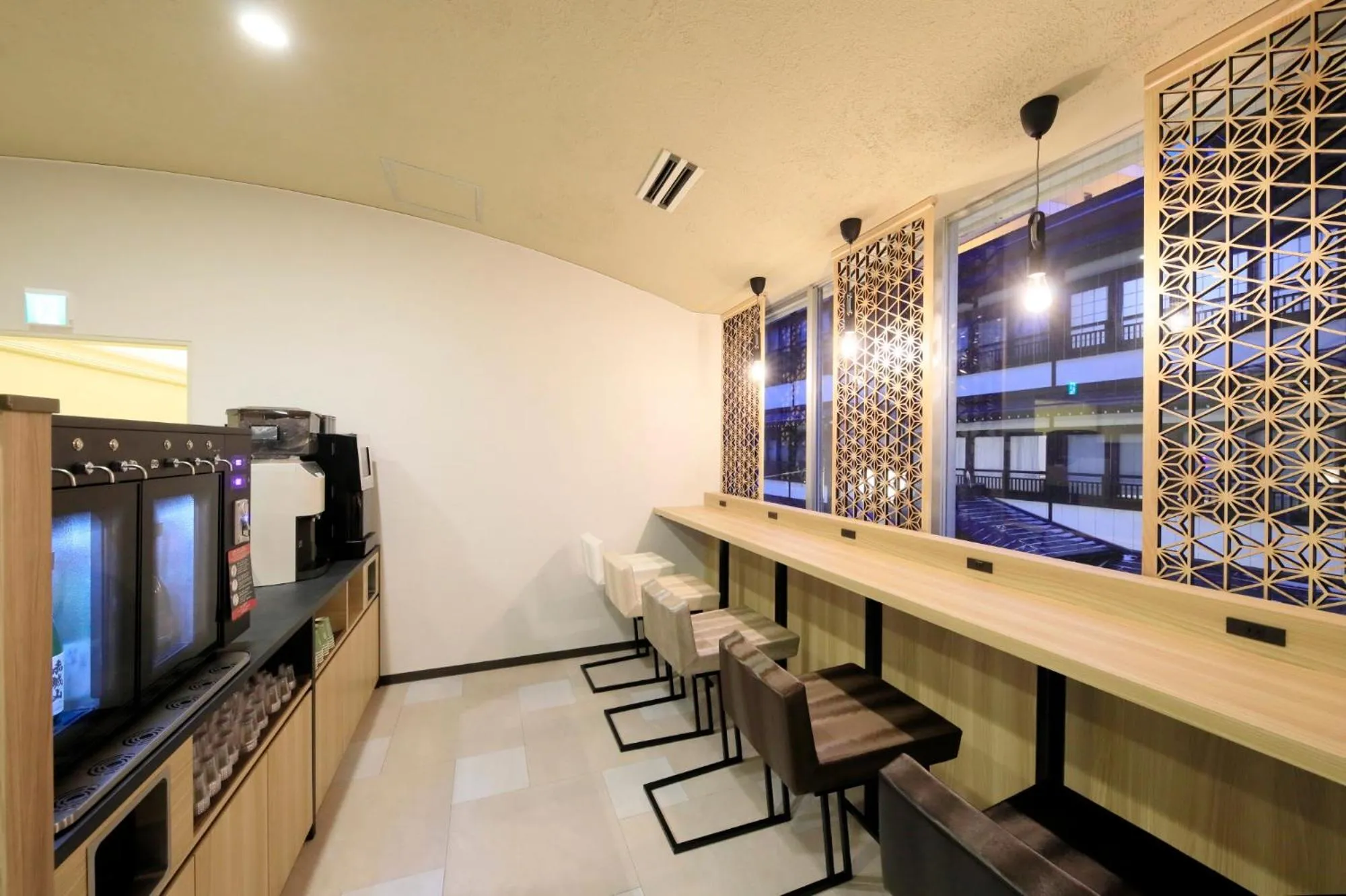 Communal lounge/ TV room in Hotel Ichii