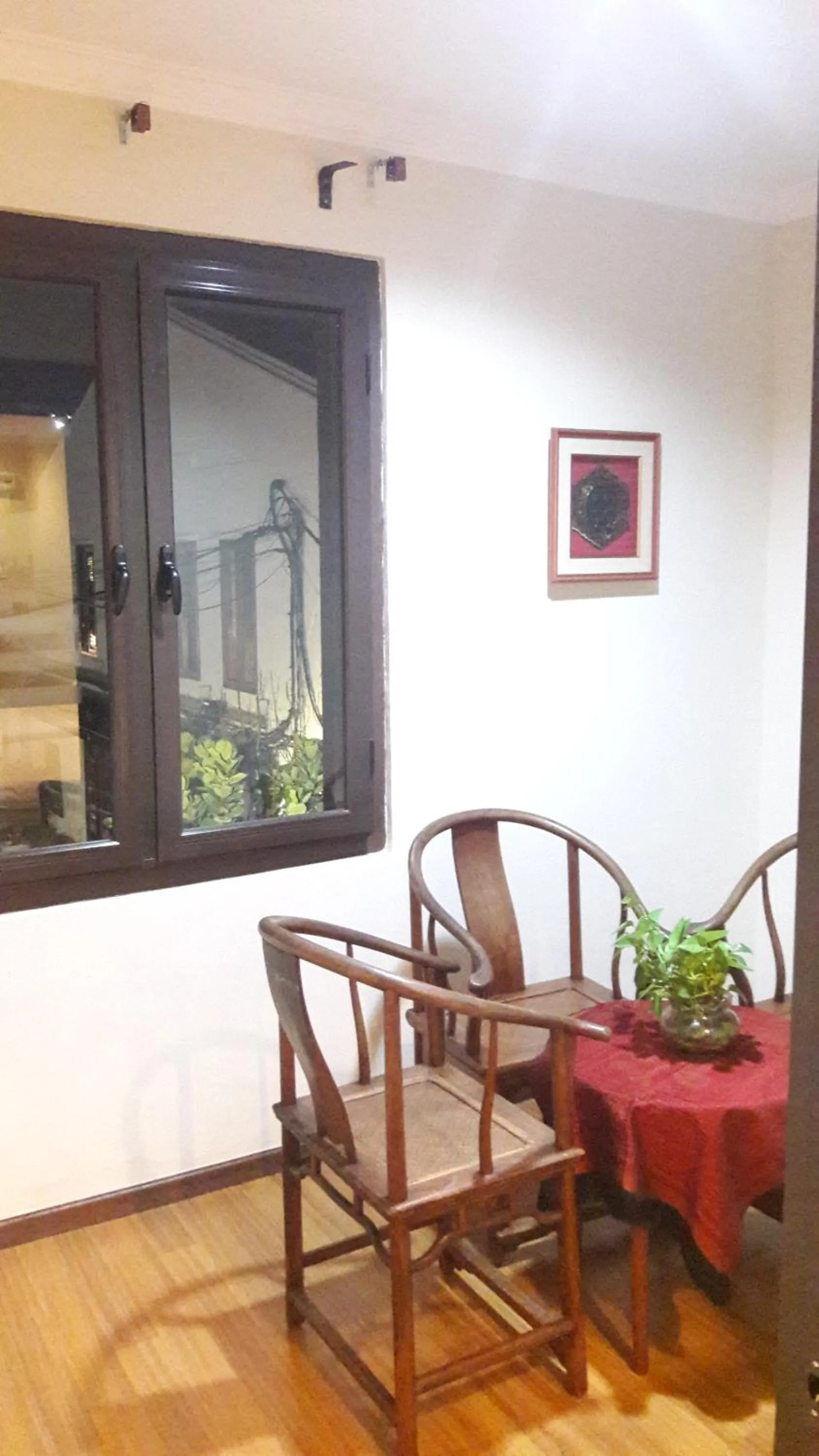 Living room in Cheng Ho Hotel