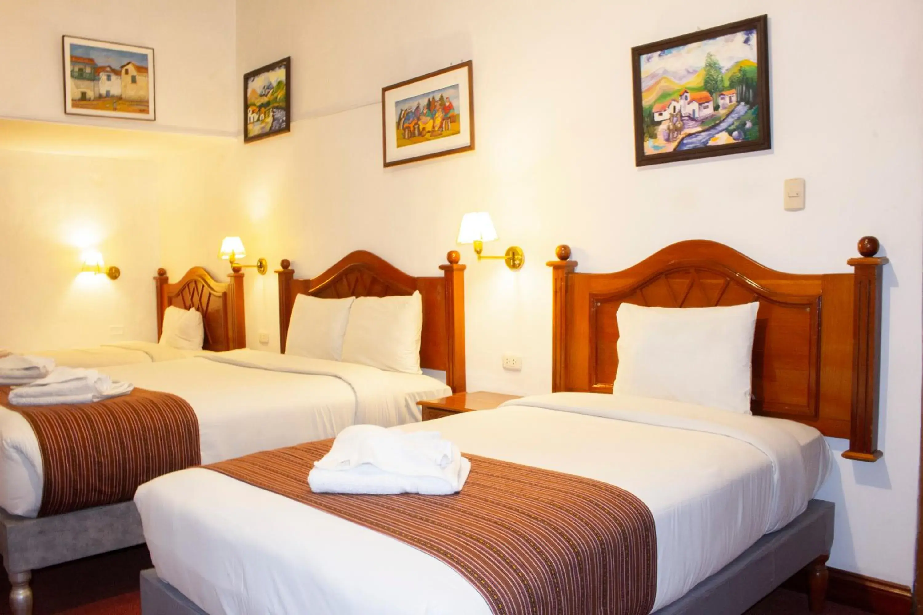 Classic Triple Room in Hotel Amerinka Classic Triple Room in Hotel Amerinka