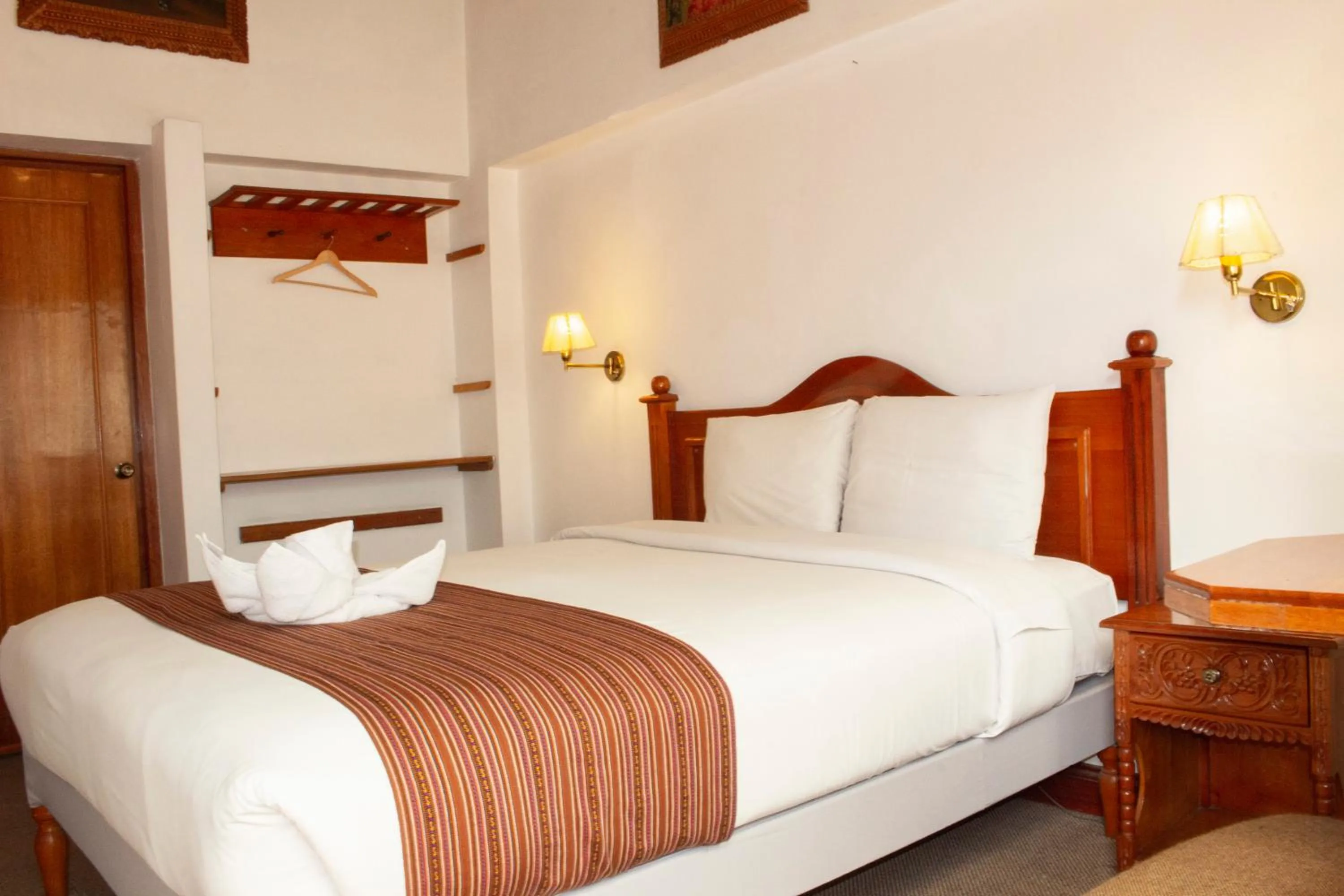 Bed in Hotel Amerinka