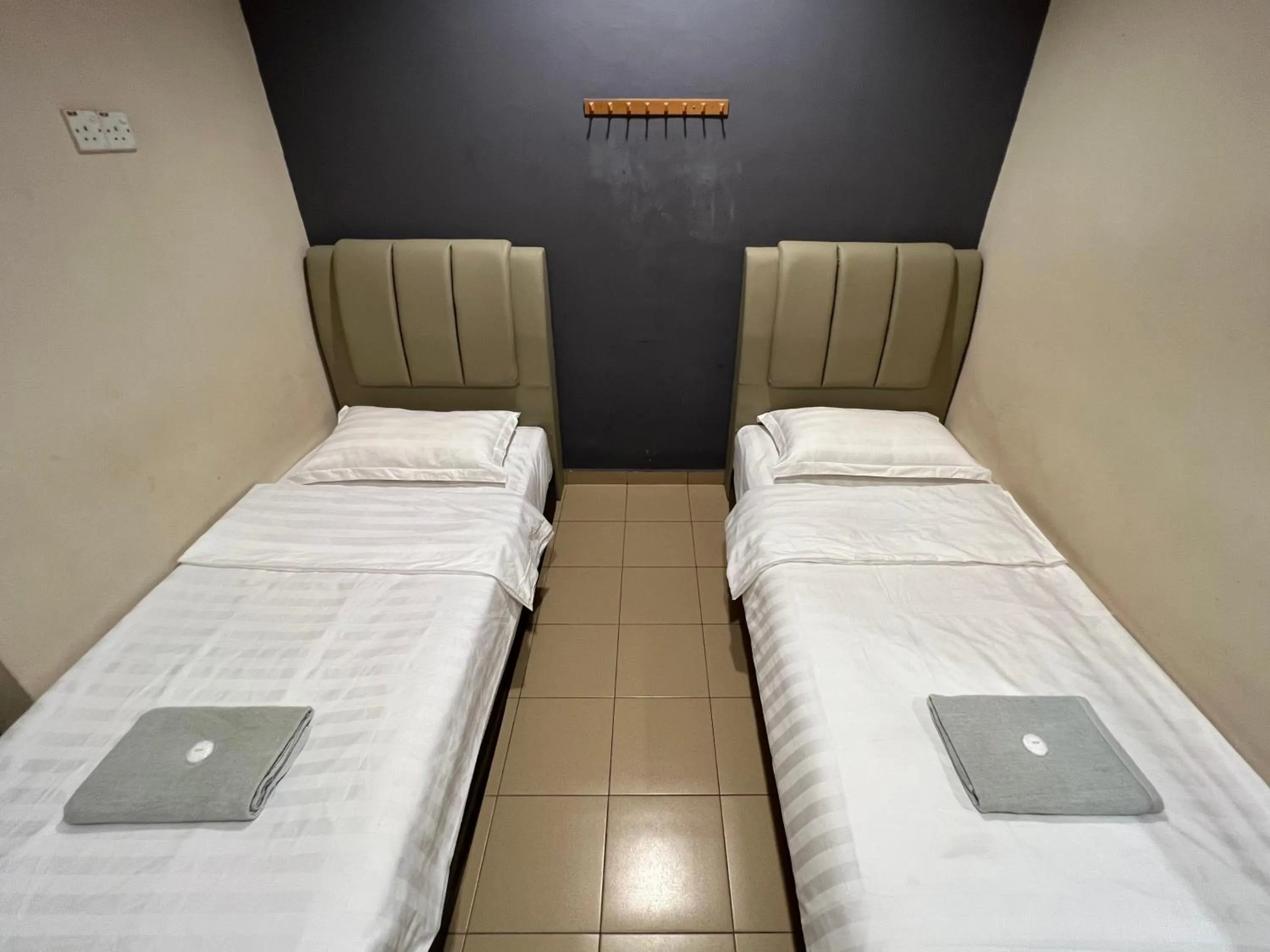 Bed in Pekan Budget Hotel