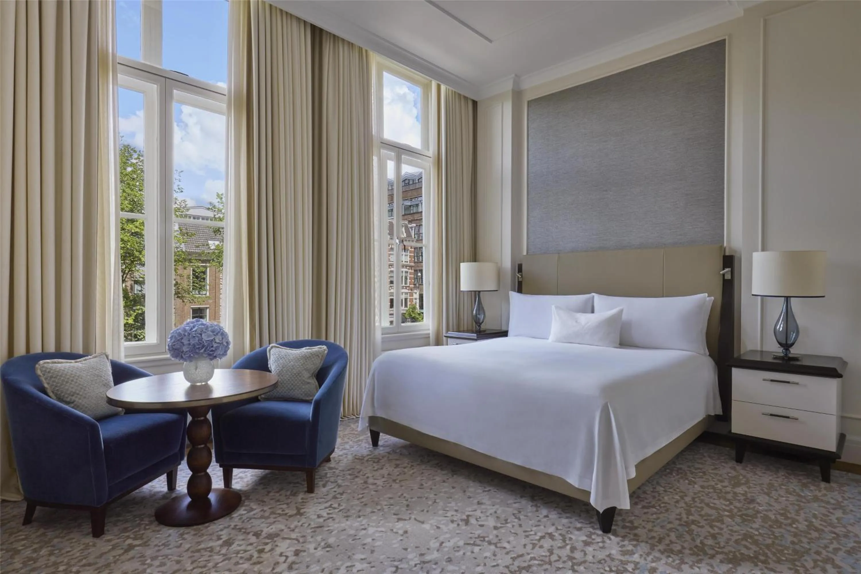 Bed in Waldorf Astoria Amsterdam