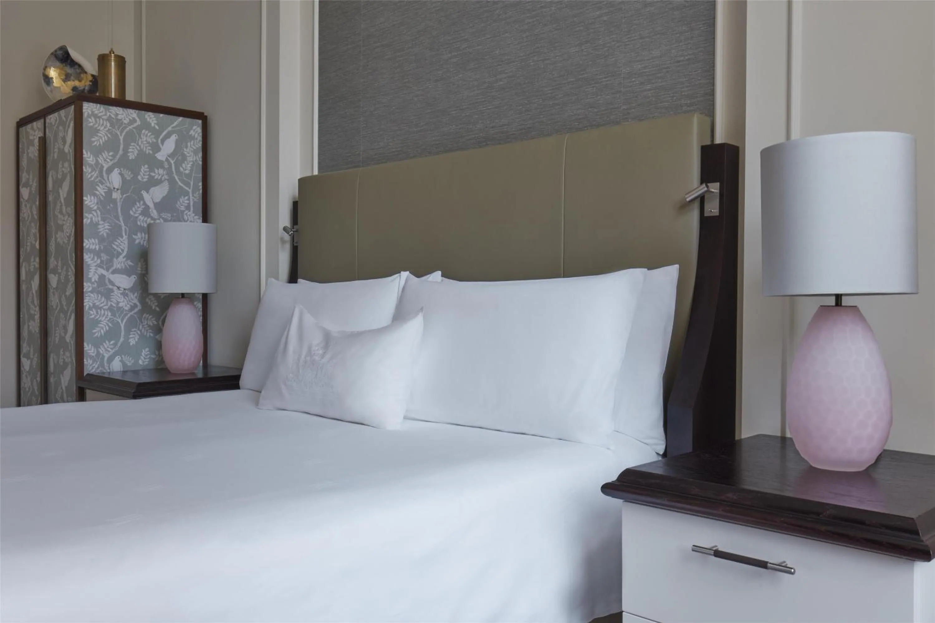 Bed in Waldorf Astoria Amsterdam