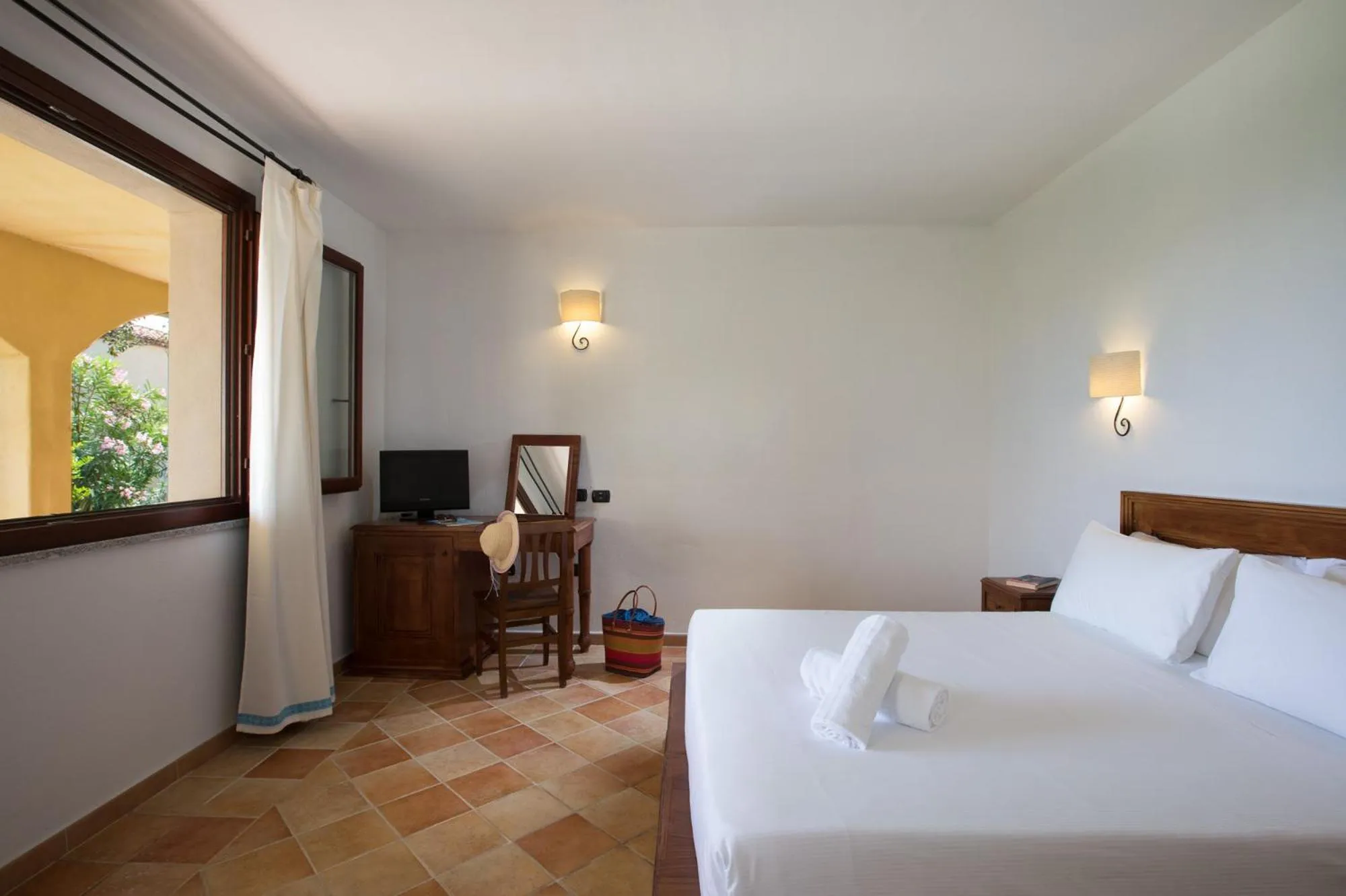 Photo of the whole room, Bed in Cala Luas Resort