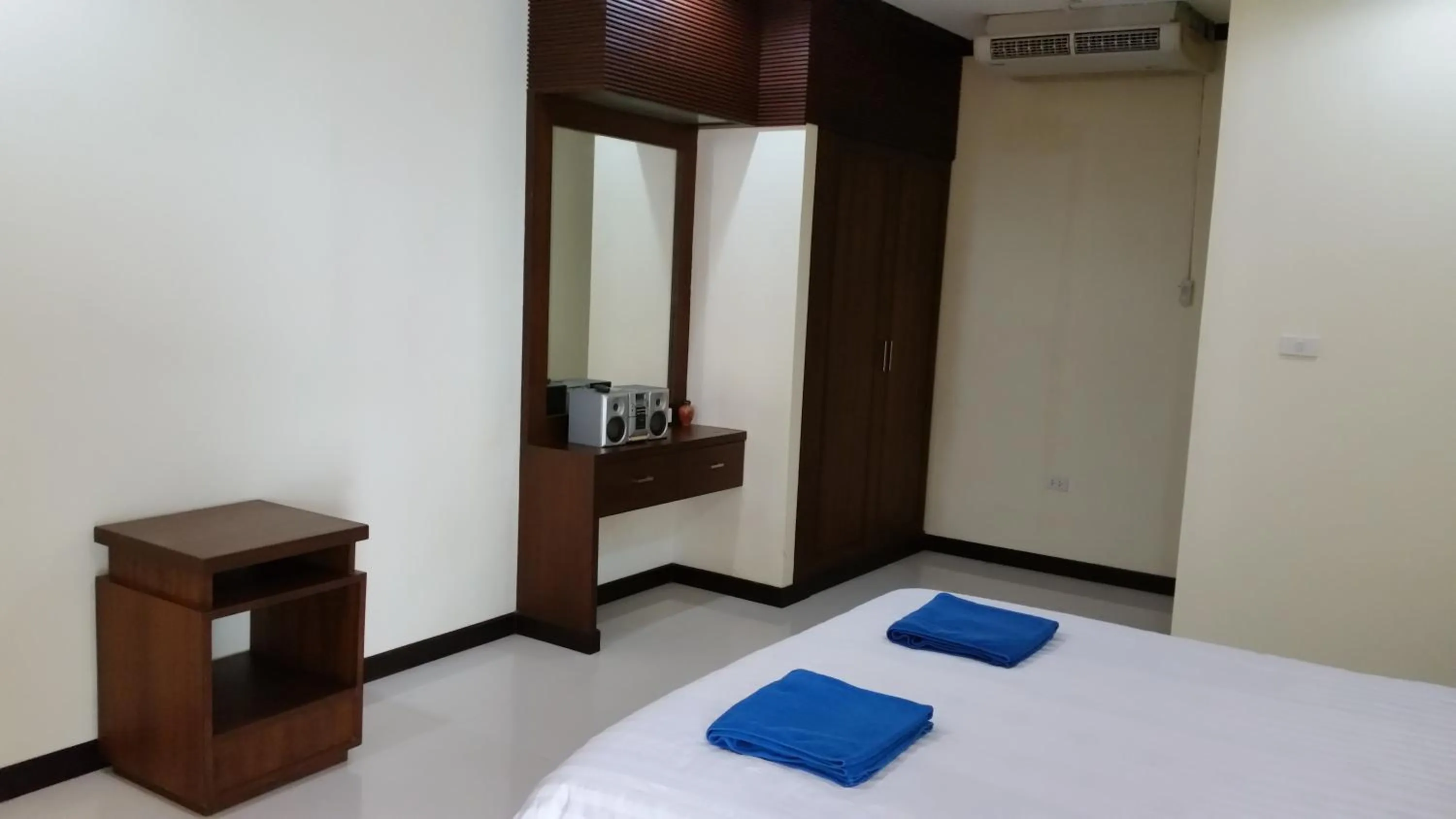 Bedroom, Bed in ViewPoint Villa