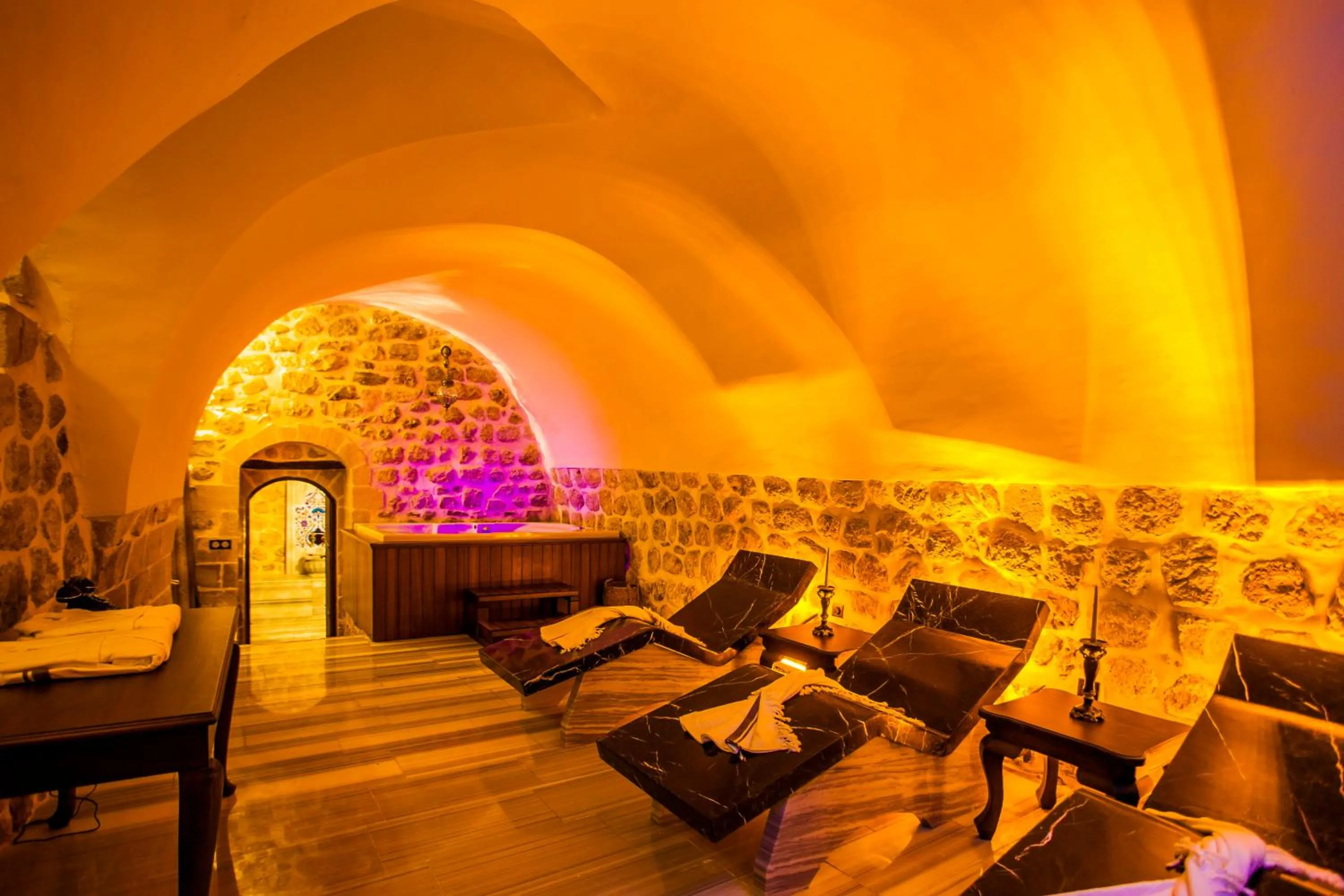 Spa and wellness centre/facilities in Mardius Tarihi Konak