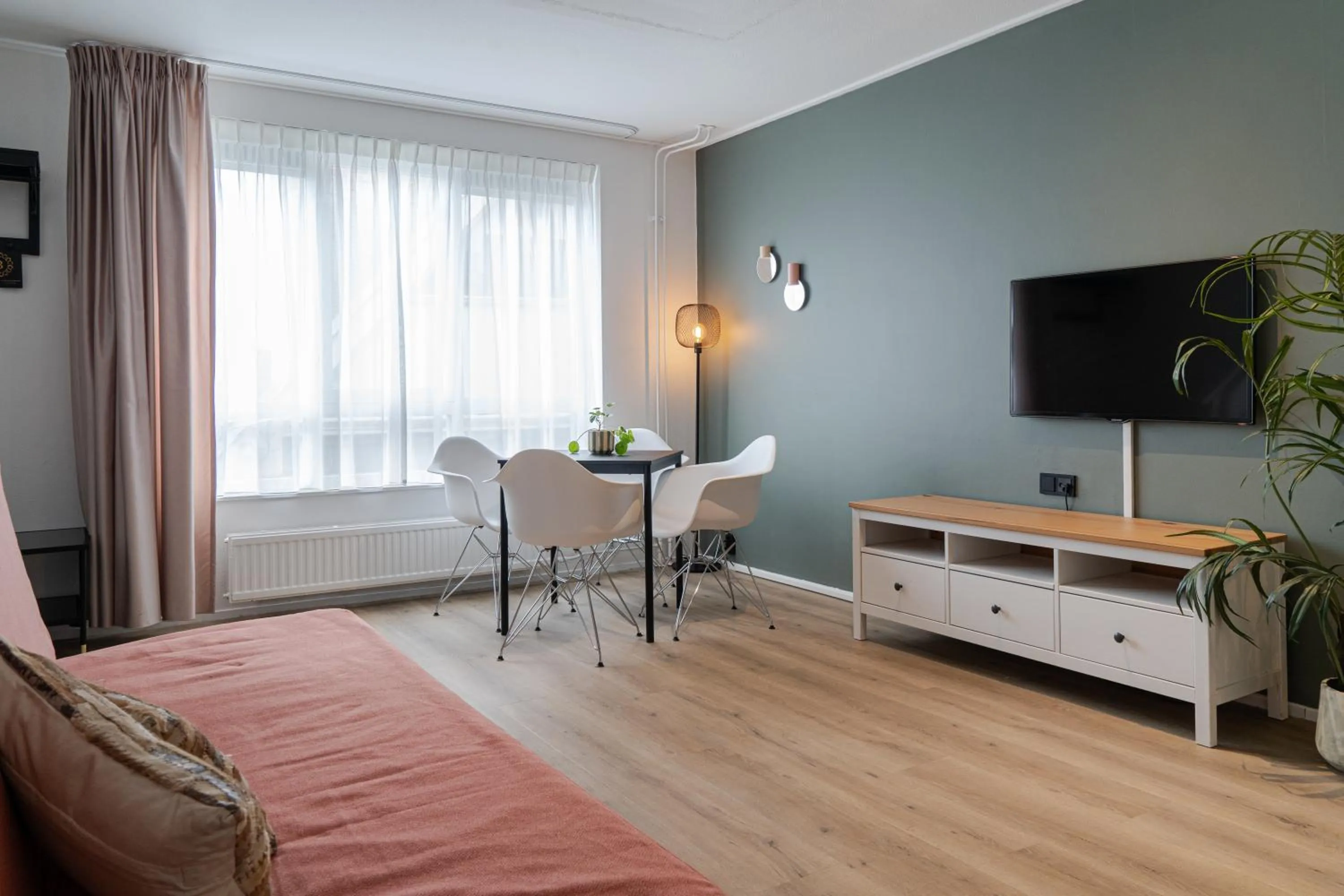 Bed in Hotel de Duif Lisse - Keukenhof