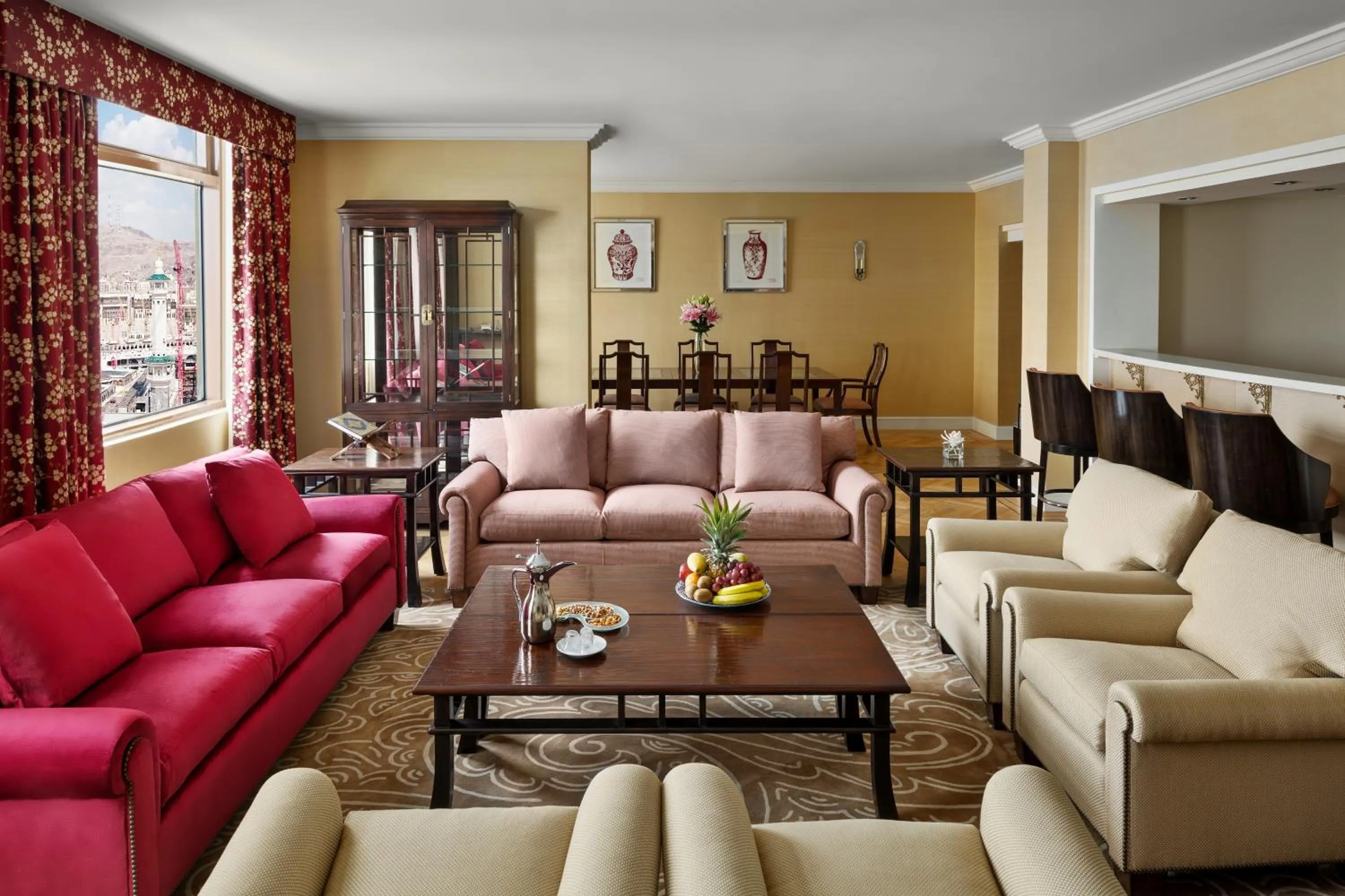 TV and multimedia in Anjum Makkah Hotel