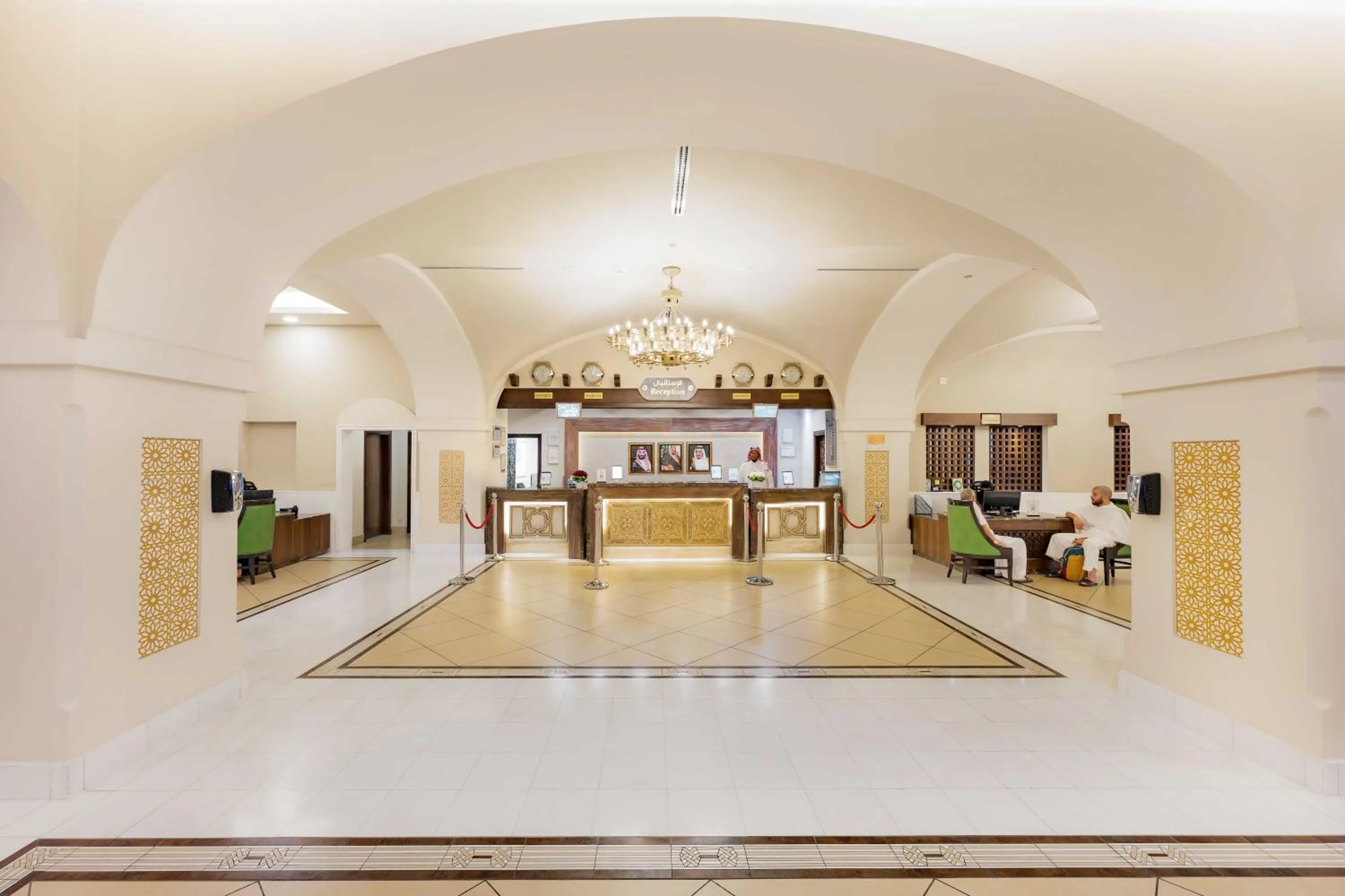Lobby or reception in Anjum Makkah Hotel
