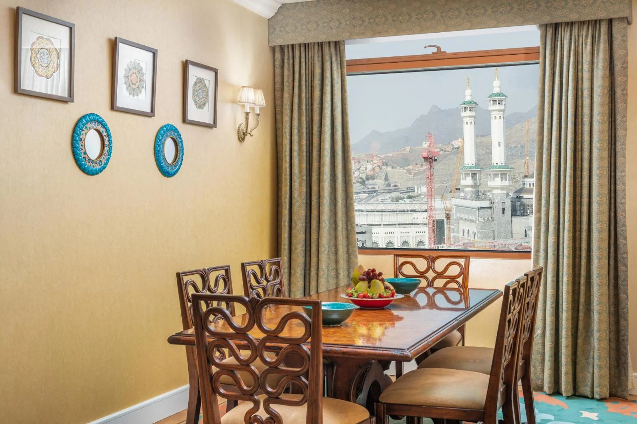 Living room in Anjum Makkah Hotel