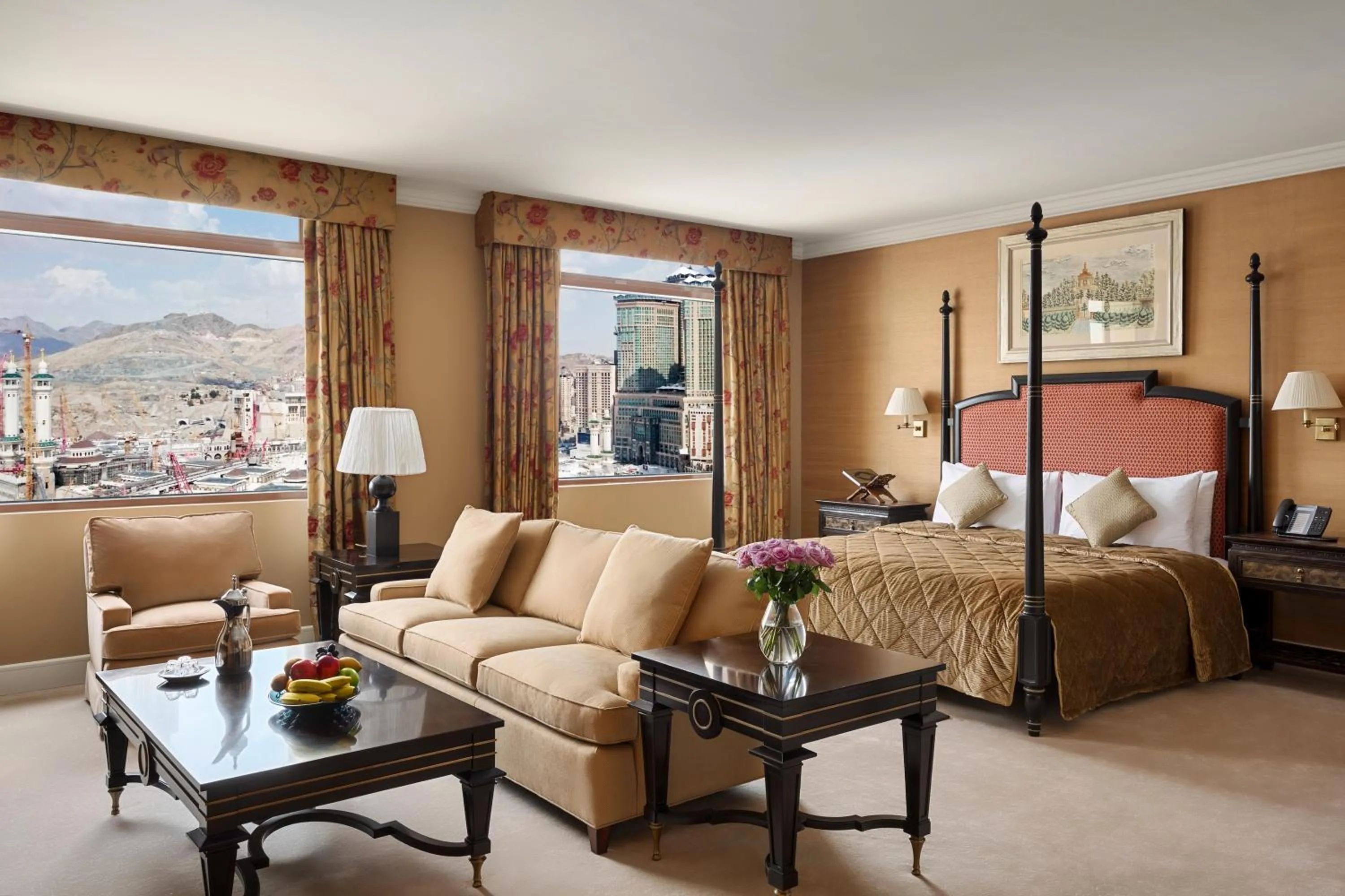 Bed in Anjum Makkah Hotel