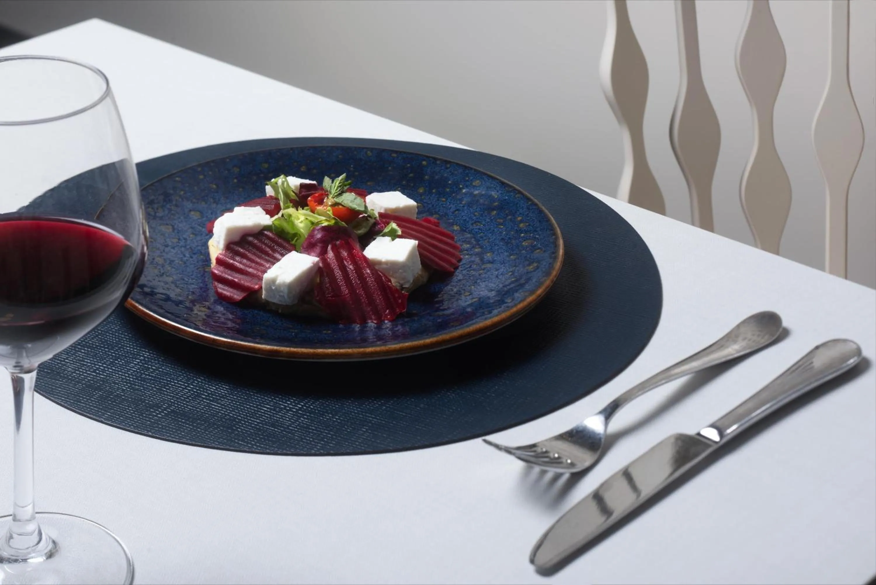 Restaurant/places to eat in NH Parma