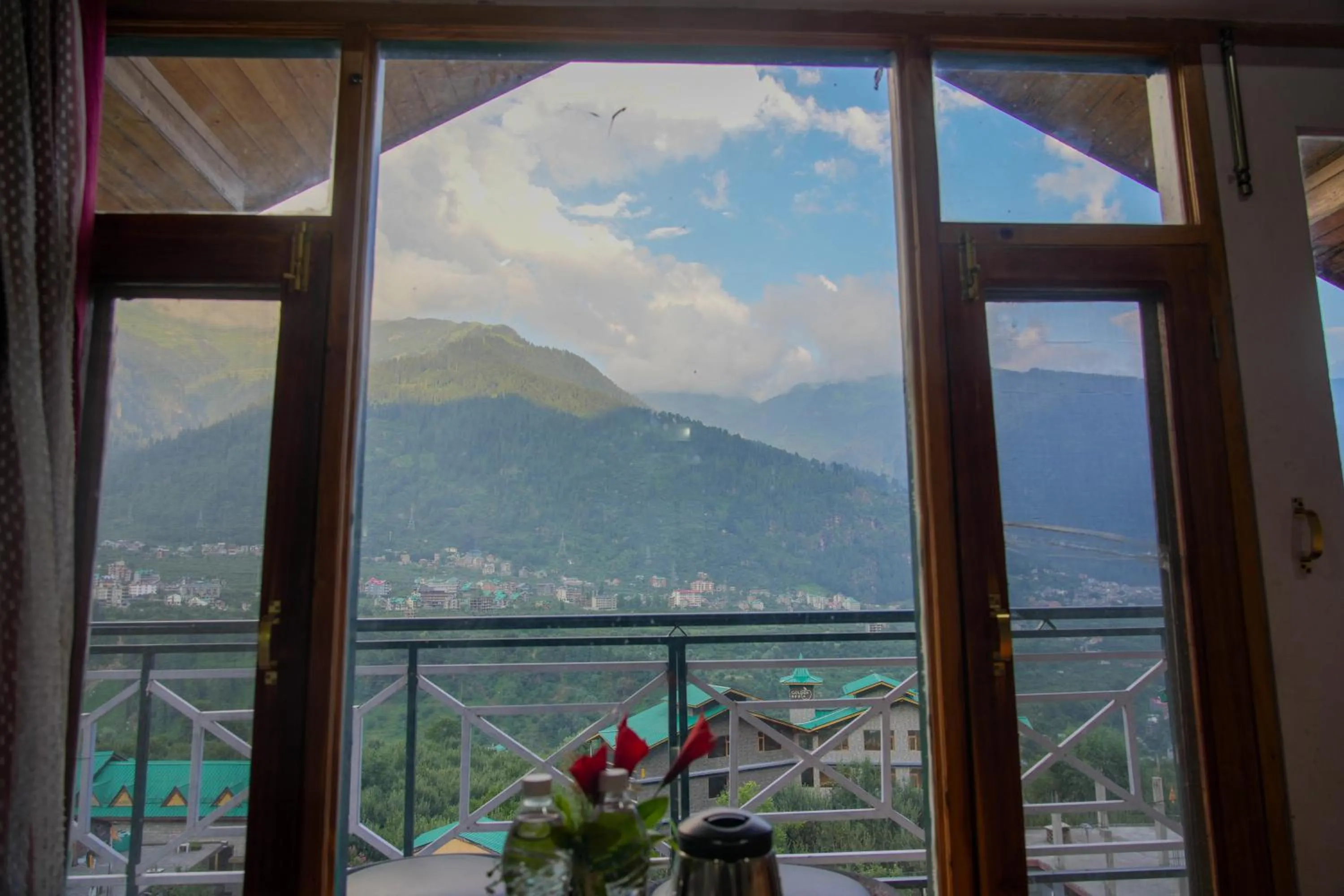 Natural landscape in Ride At Hill-Nihal Hotel & Cottage