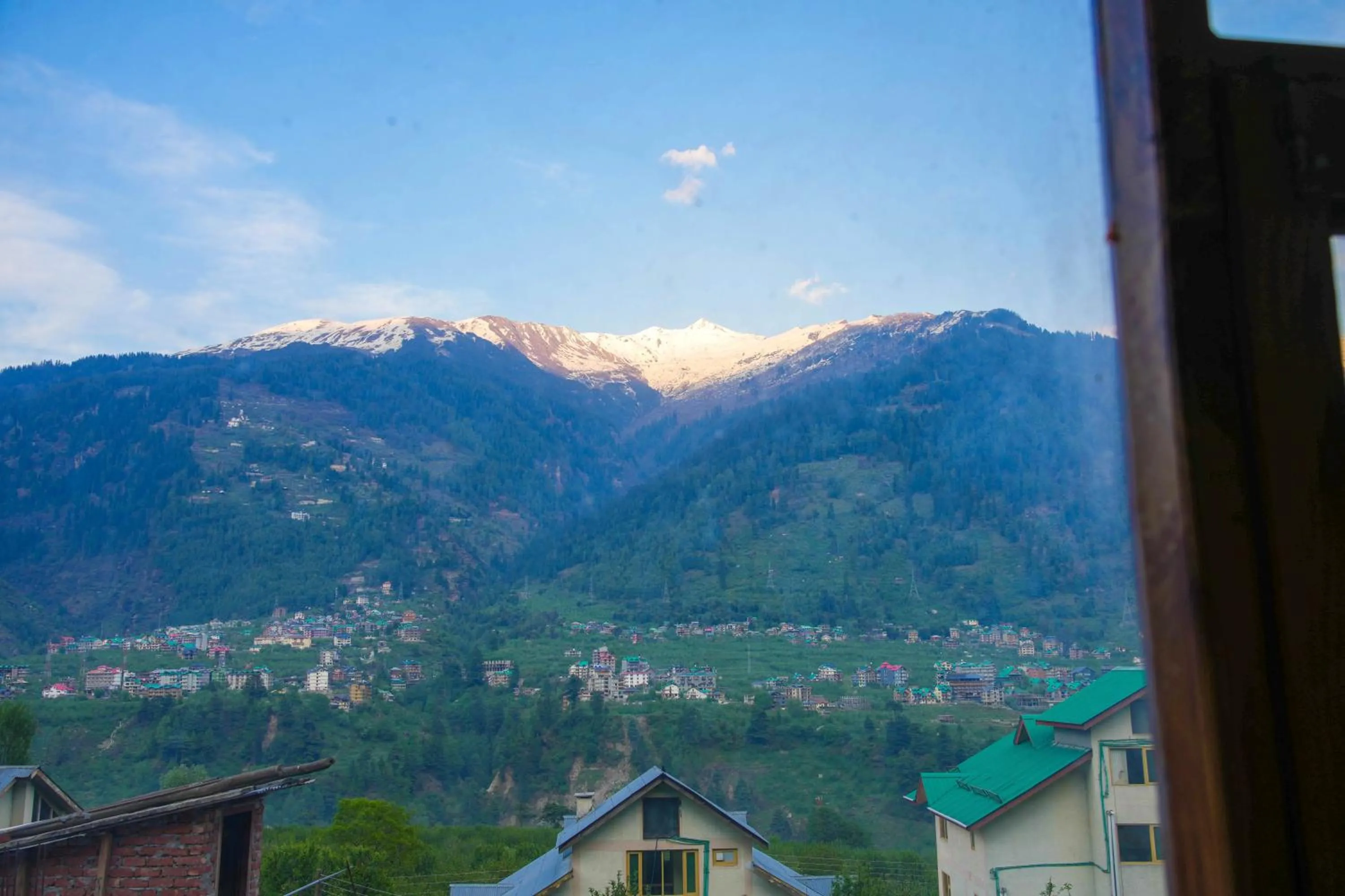 Nearby landmark in Ride At Hill-Nihal Hotel & Cottage