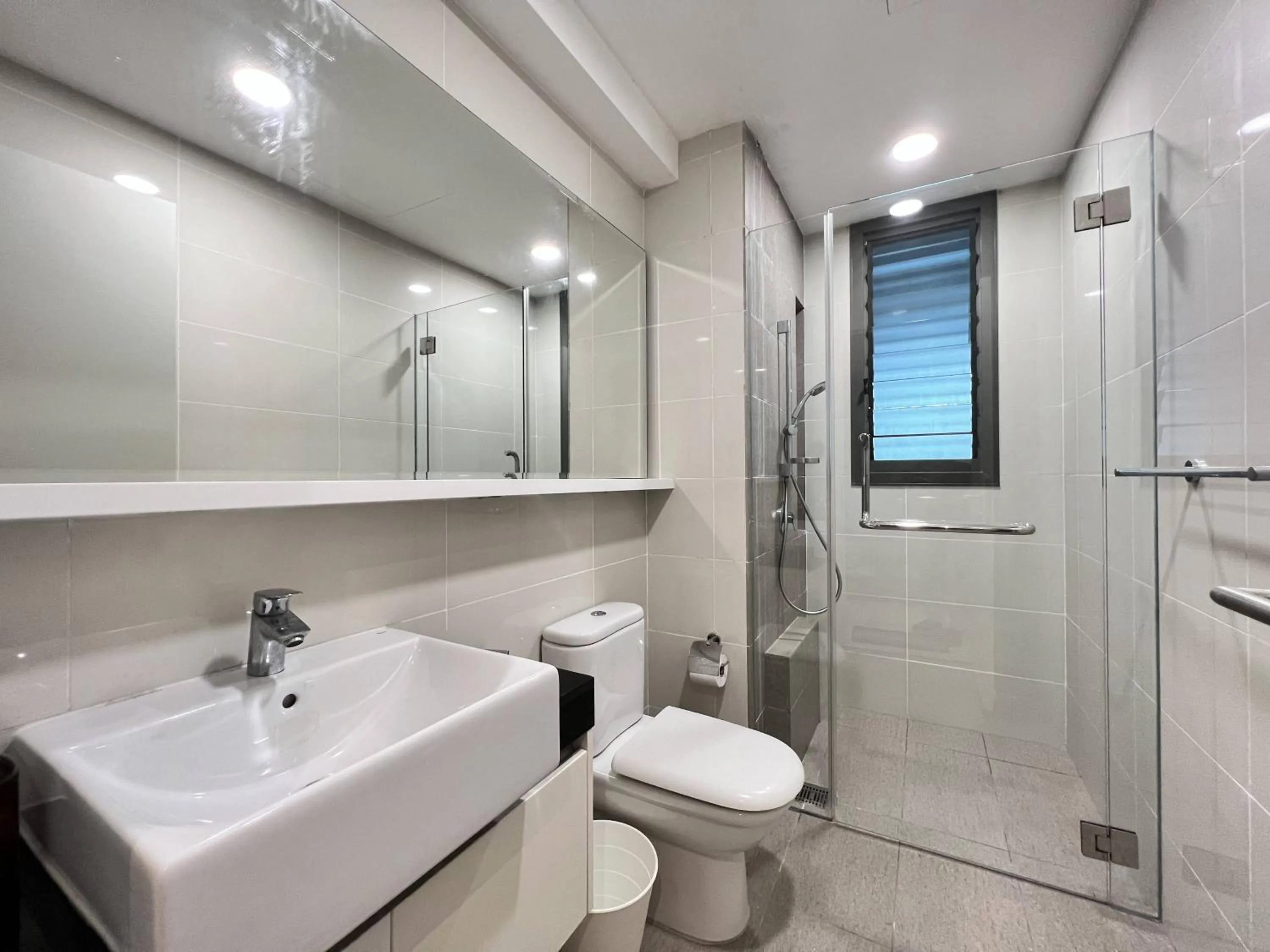 Hot Tub in Iskandar Residence @ UHA