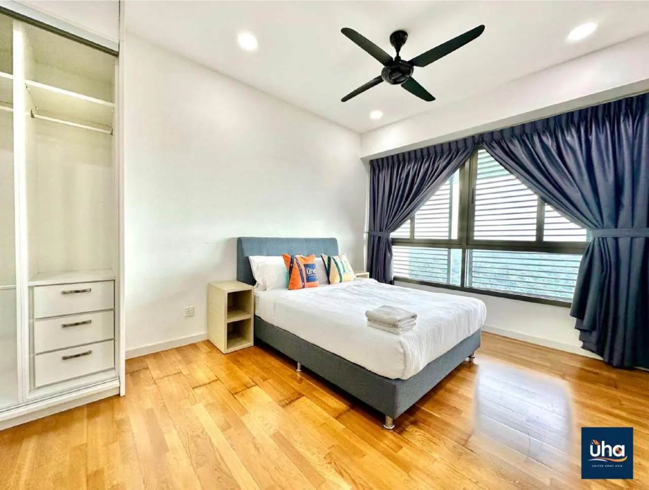 Bed in Iskandar Residence @ UHA