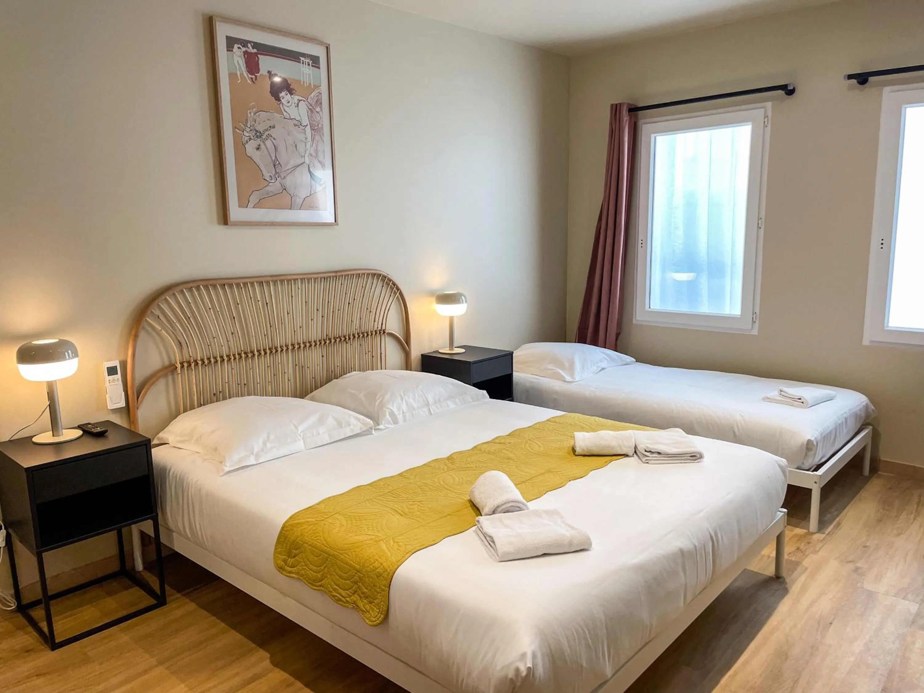 Bed in La Collégiale