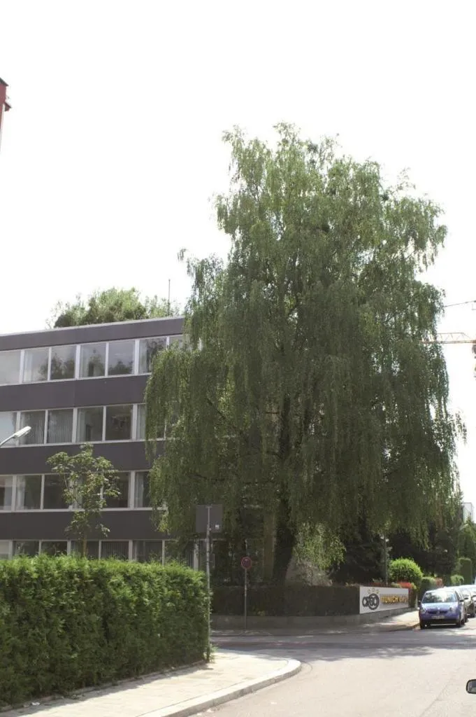 Facade/entrance in CREO Munich City