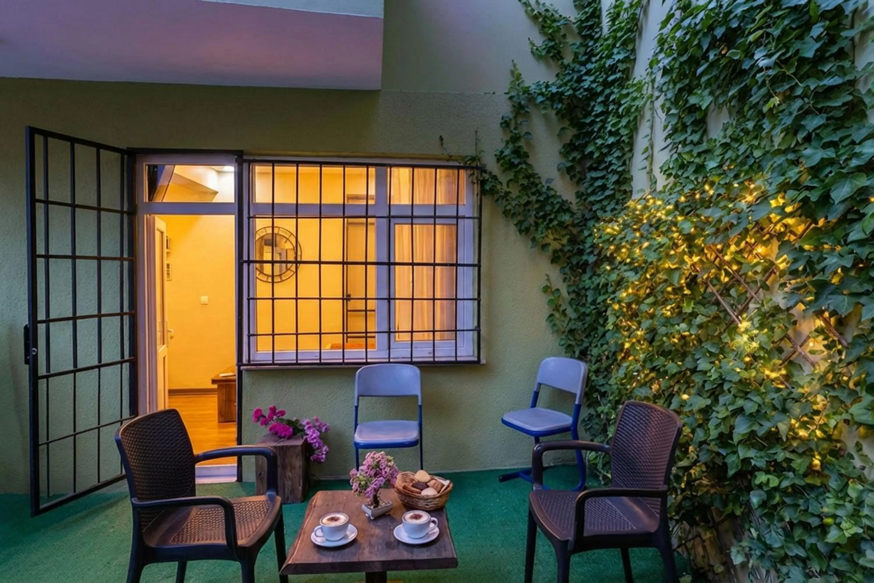 Garden view in hotel La Vitrine