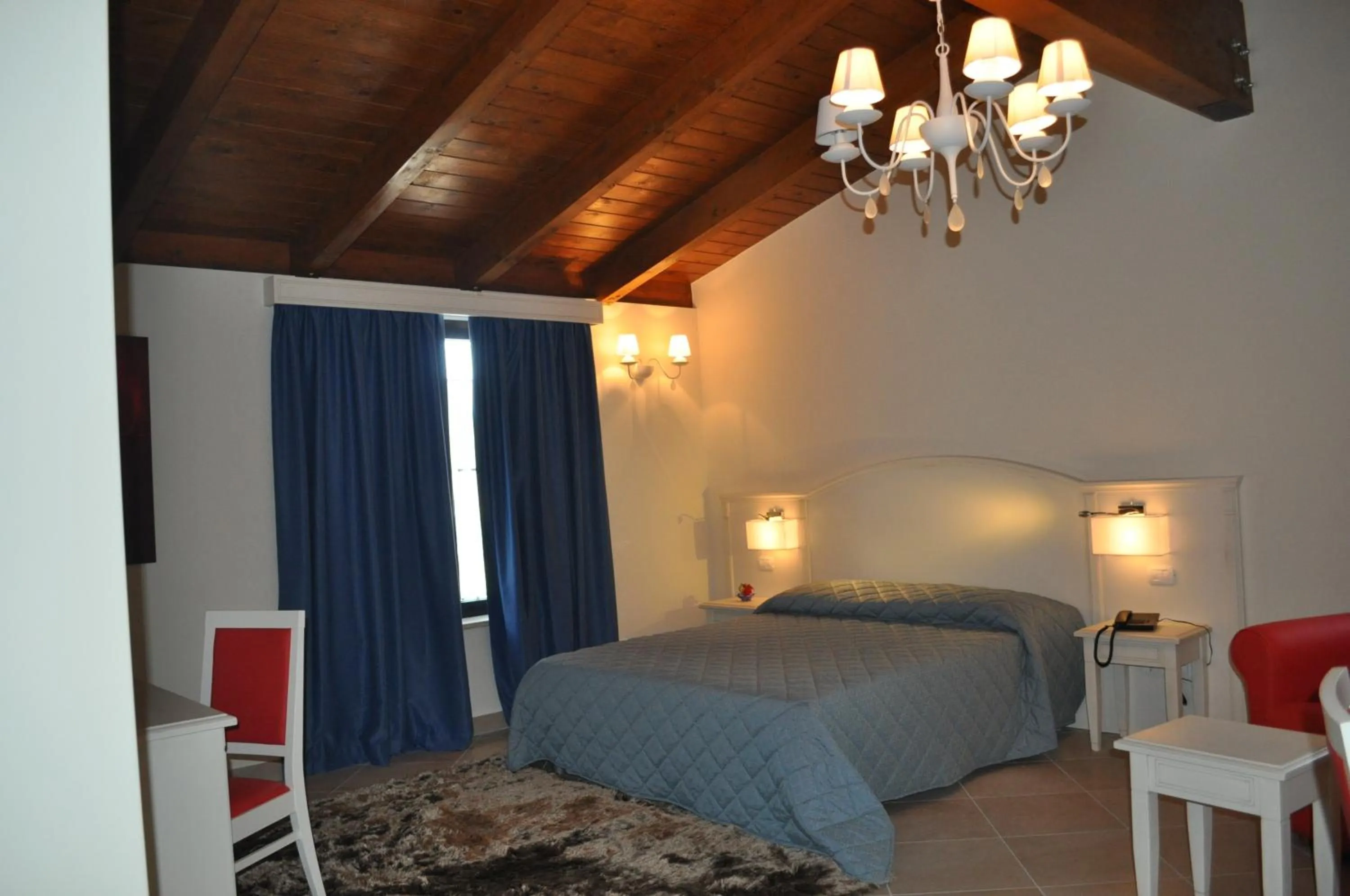 Photo of the whole room, Bed in Hotel Centova