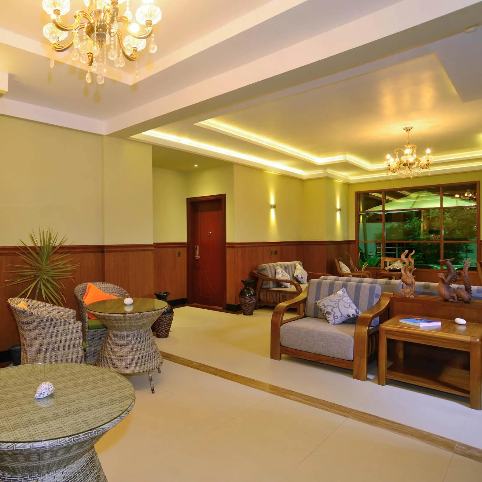 Living room in Fuvahmulah Central Hotel