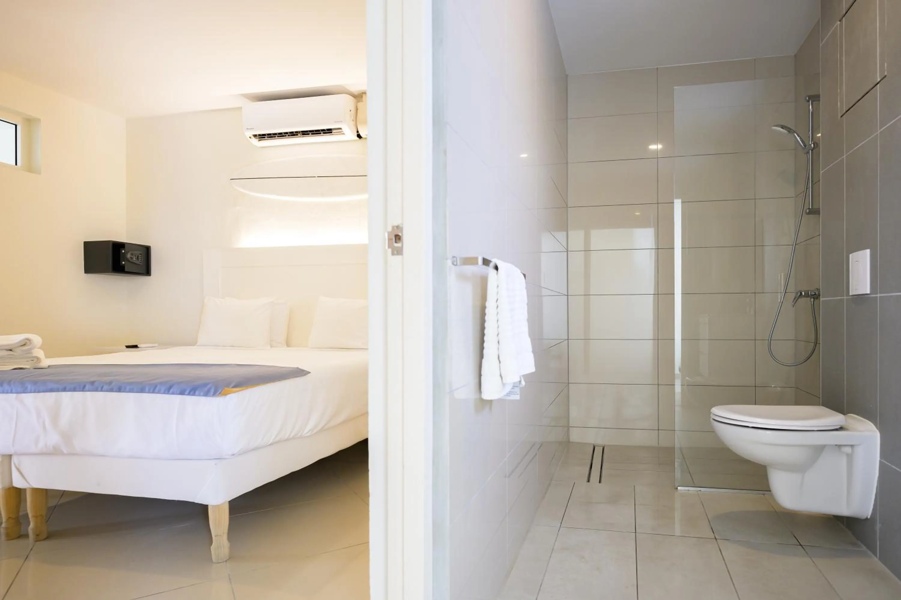 Shower in MERAKII SEAVIEW ESCAPE CURACAO