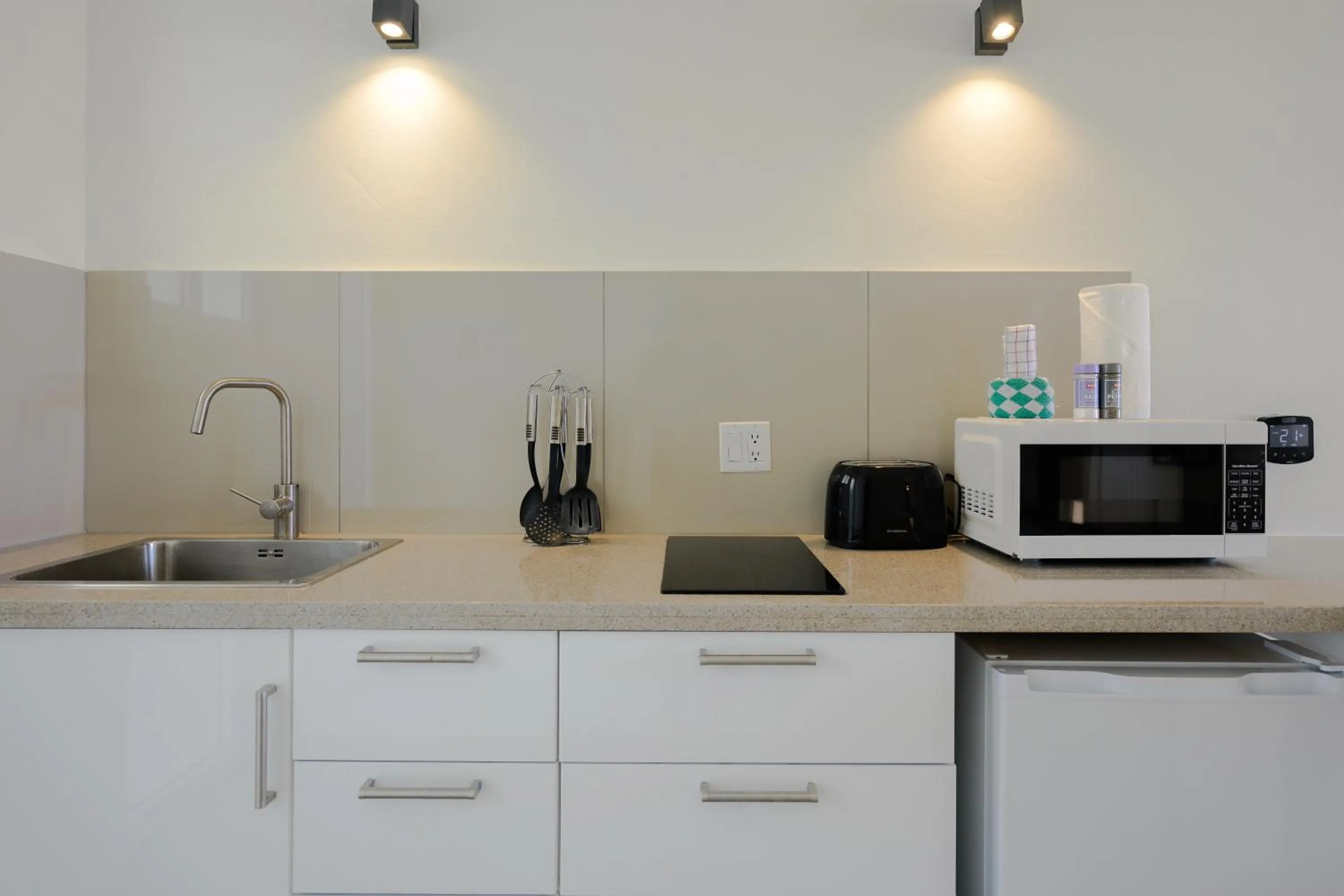 microwave in MERAKII SEAVIEW ESCAPE CURACAO