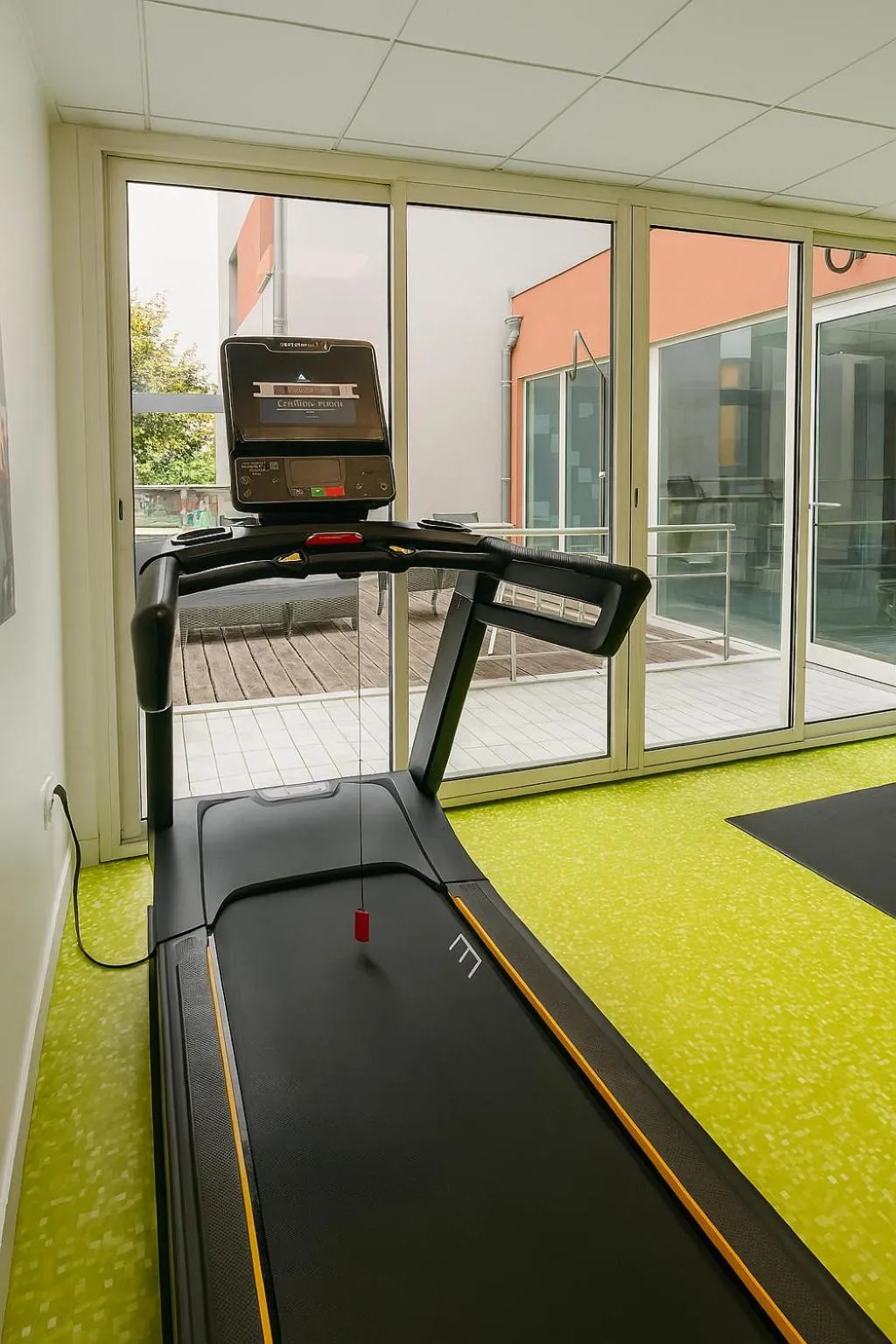 Fitness centre/facilities in Kyriad Clermont-Ferrand-Sud - La Pardieu