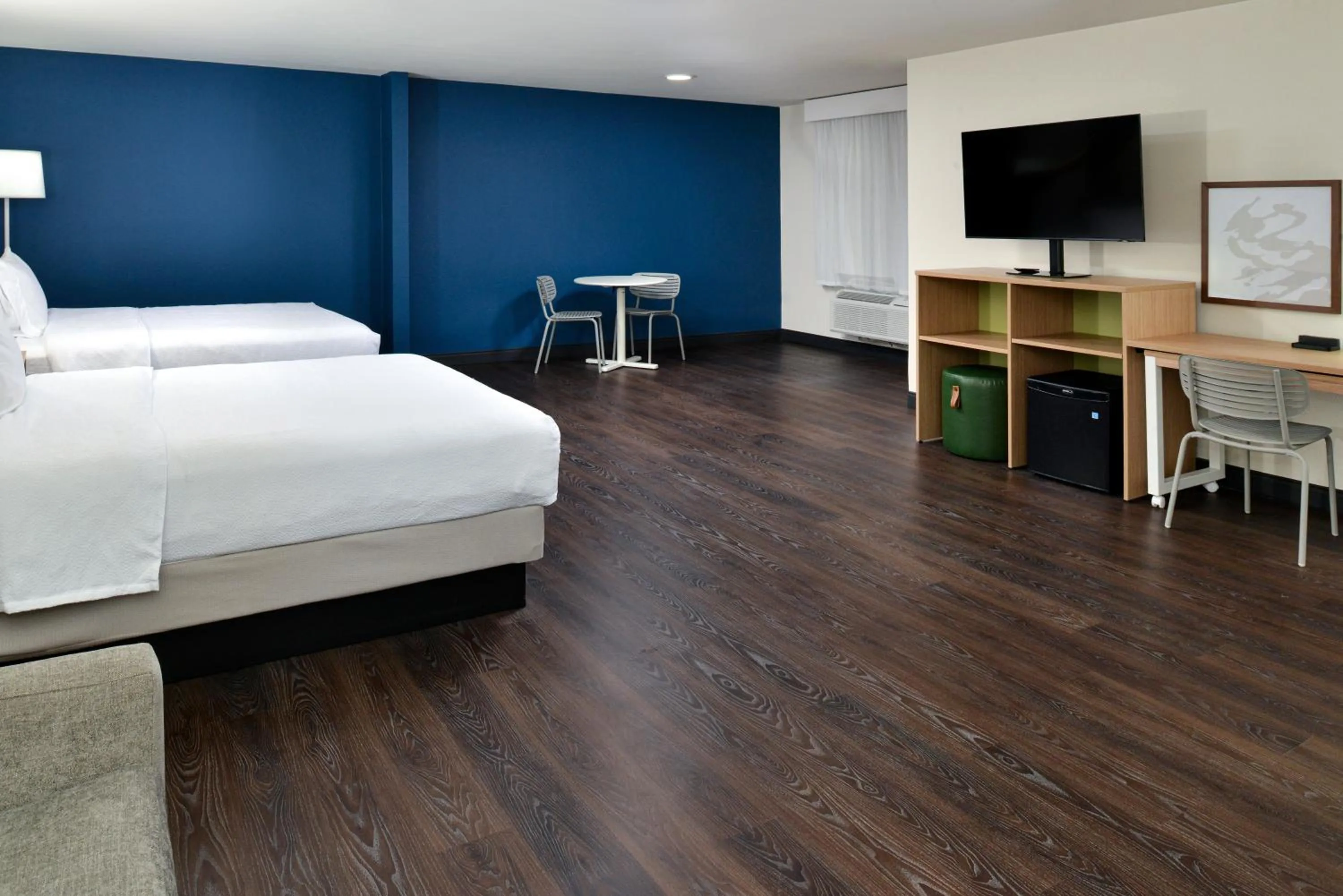 Bedroom, Bed in Spark By Hilton Dallas Medical District Love Field