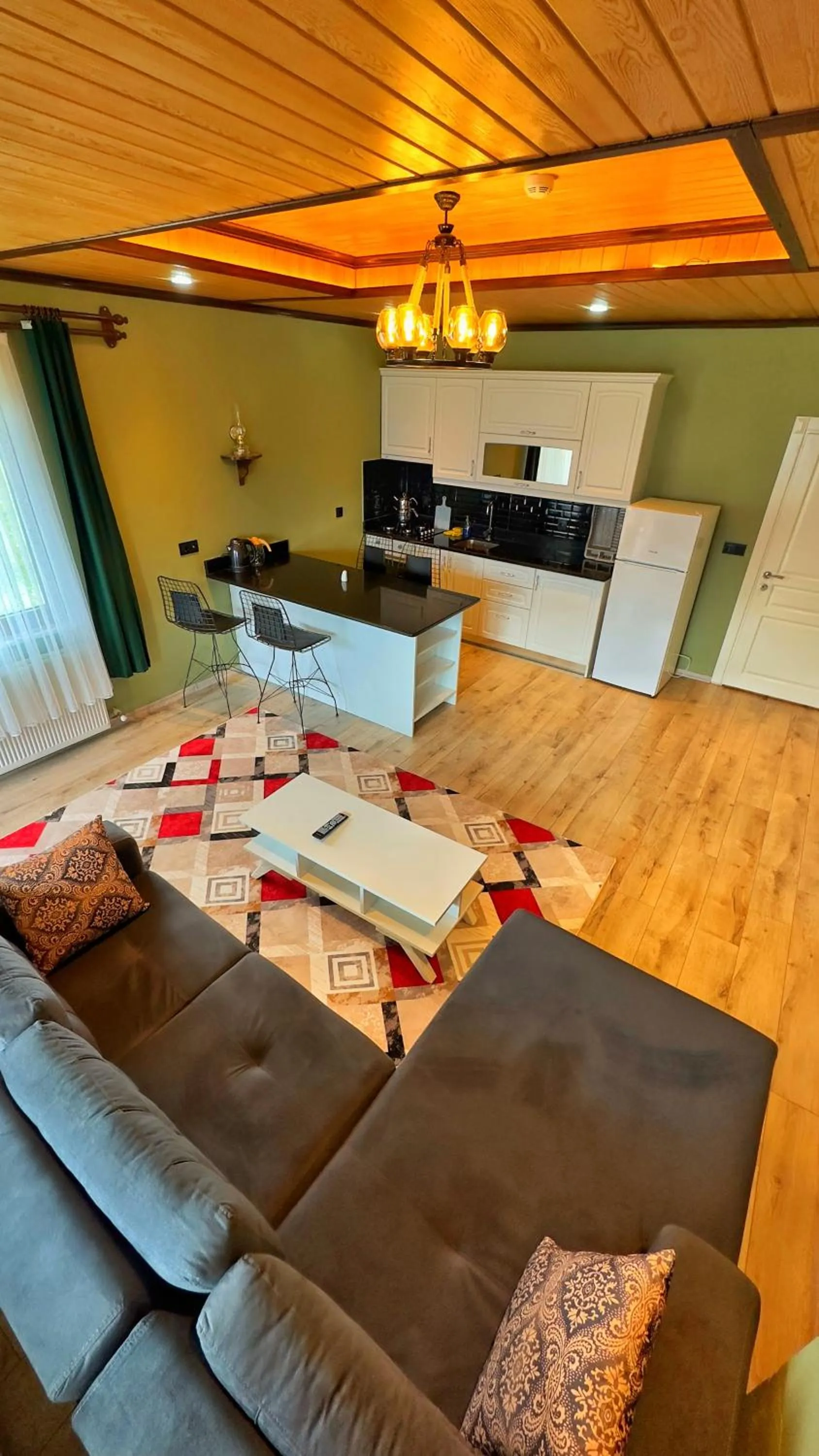 Kitchen or kitchenette in Kalispera Apart Otel