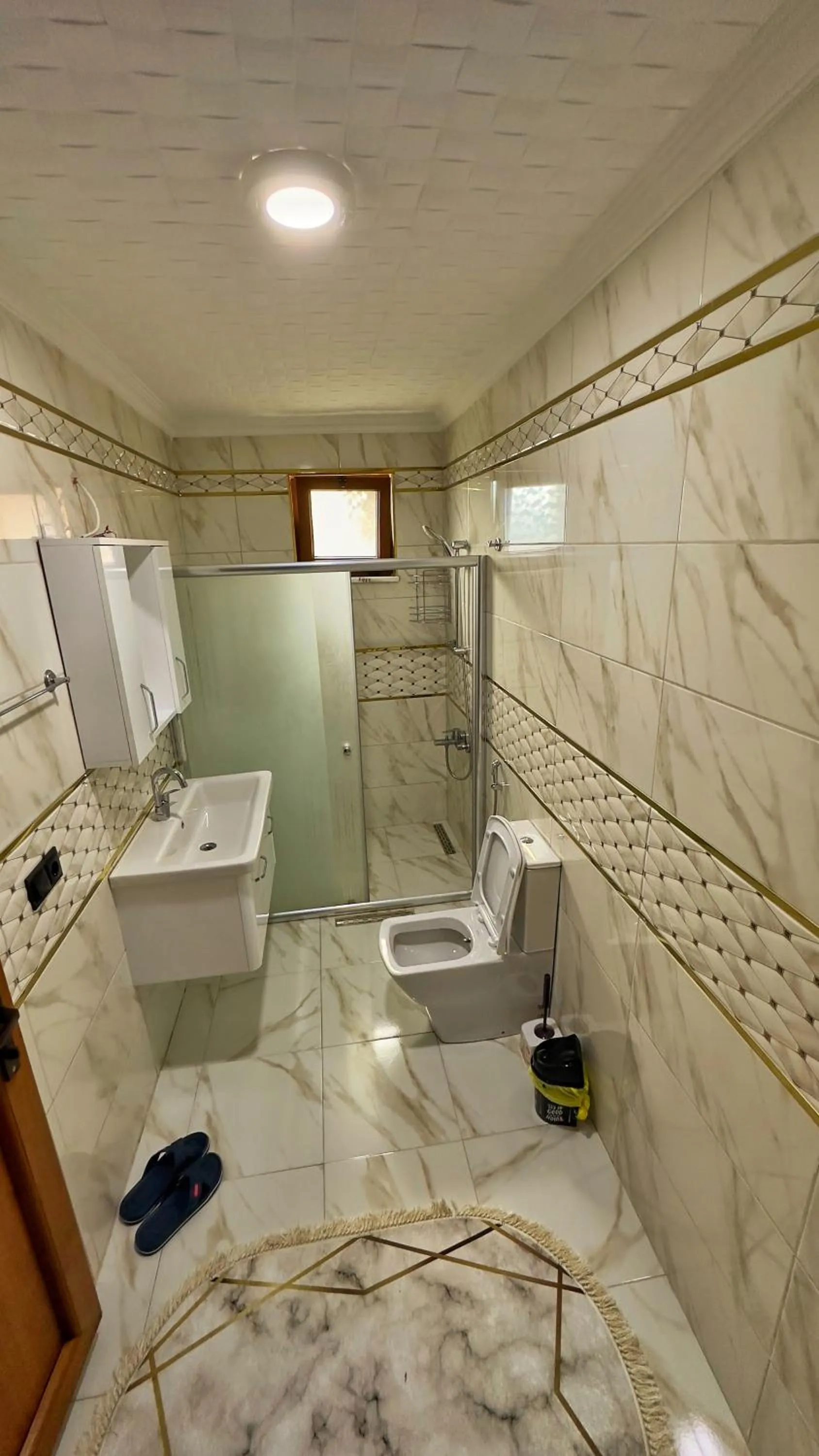 Shower in Kalispera Apart Otel