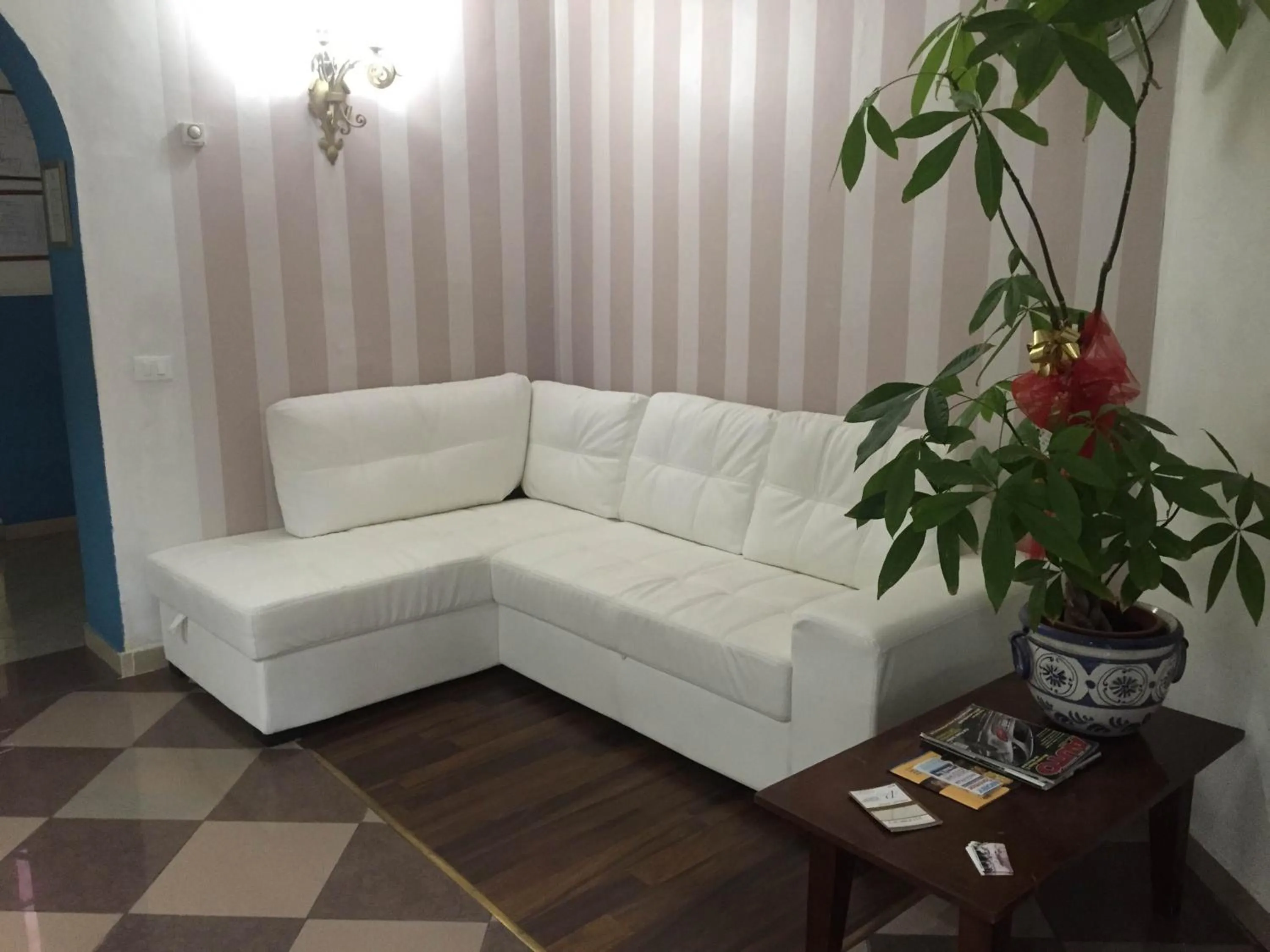 Lobby or reception in Antico Hotel Moderno