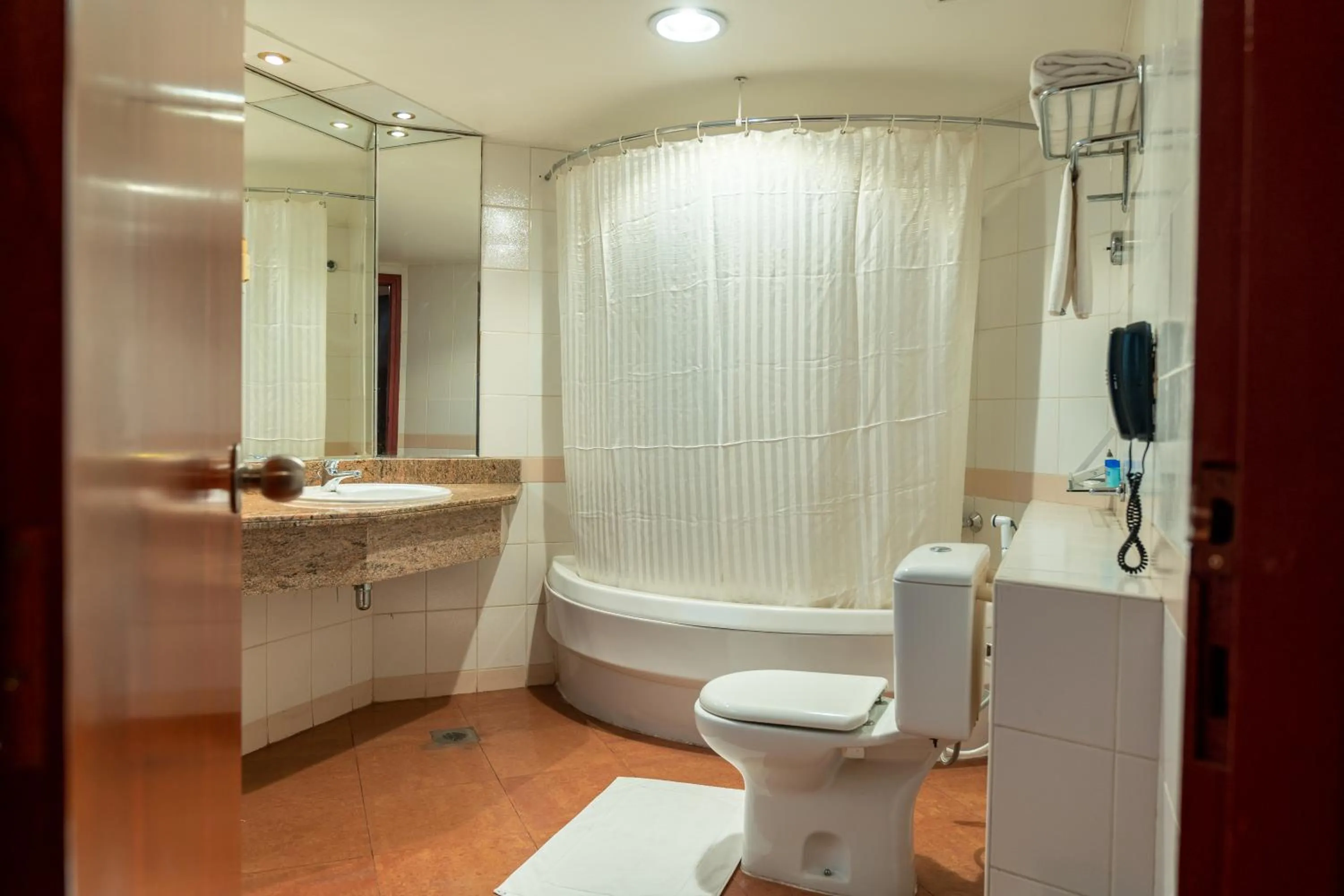 Shower in City Palace Hotel