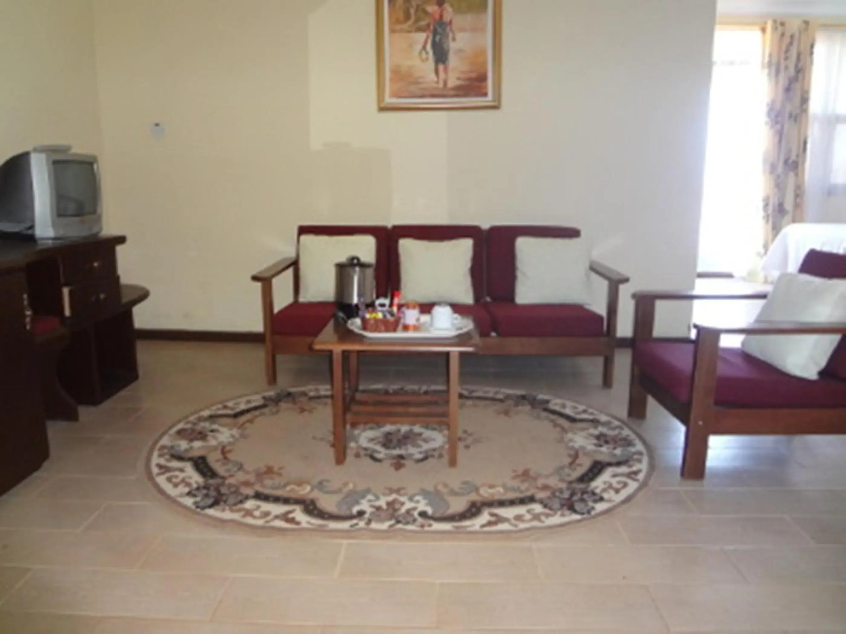 Suite with Balcony in Roc Heights Suite with Balcony in Roc Heights