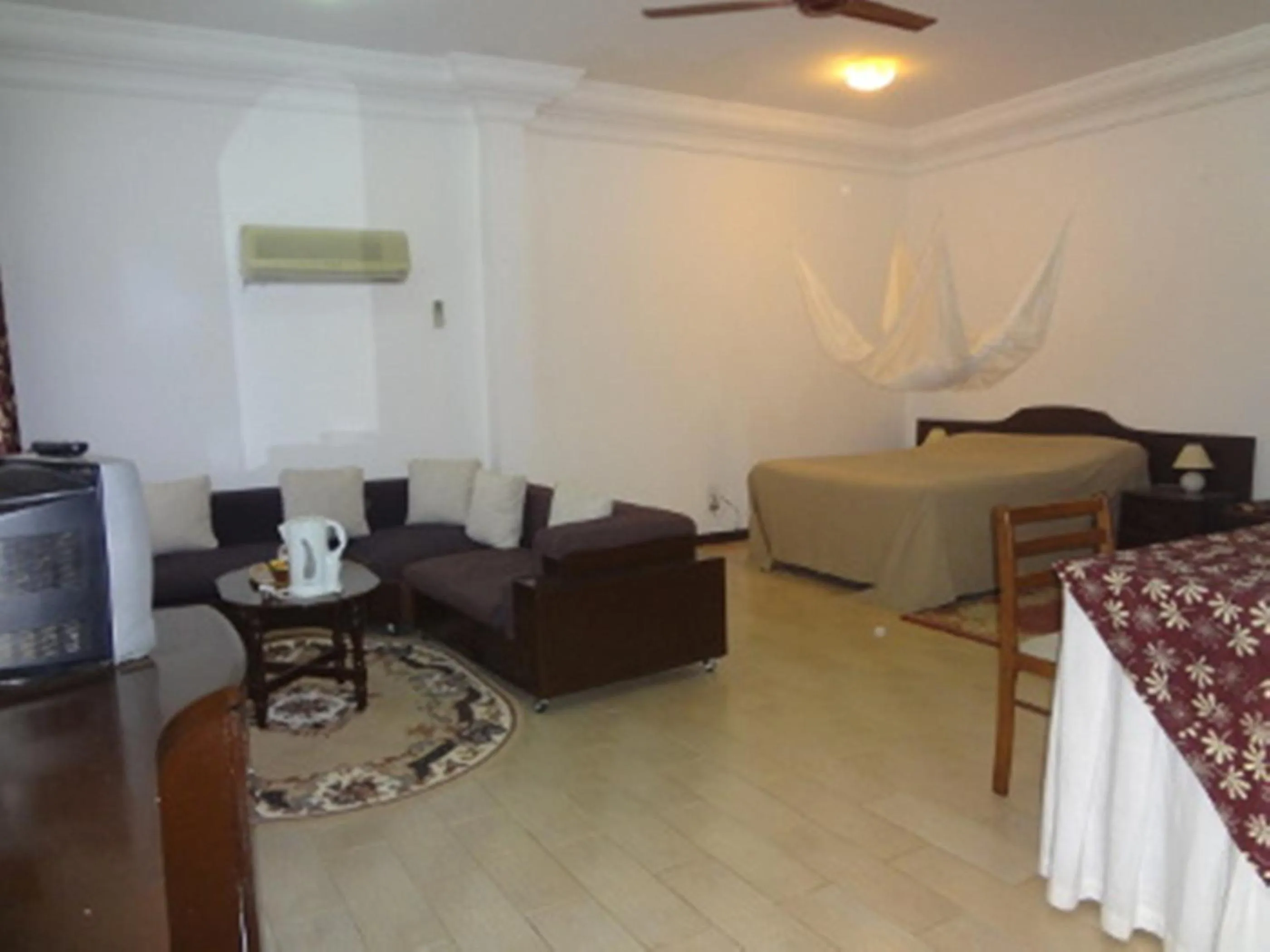 Living room in Roc Heights