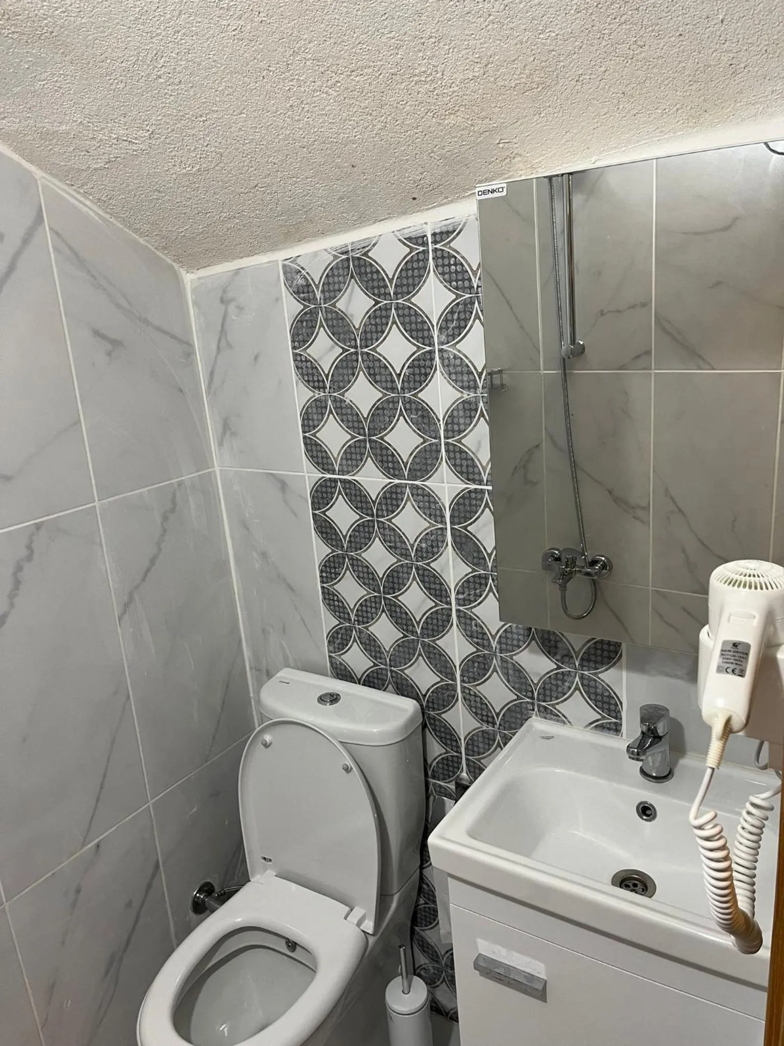 Bathroom in Riverland Suites Apart Hotel