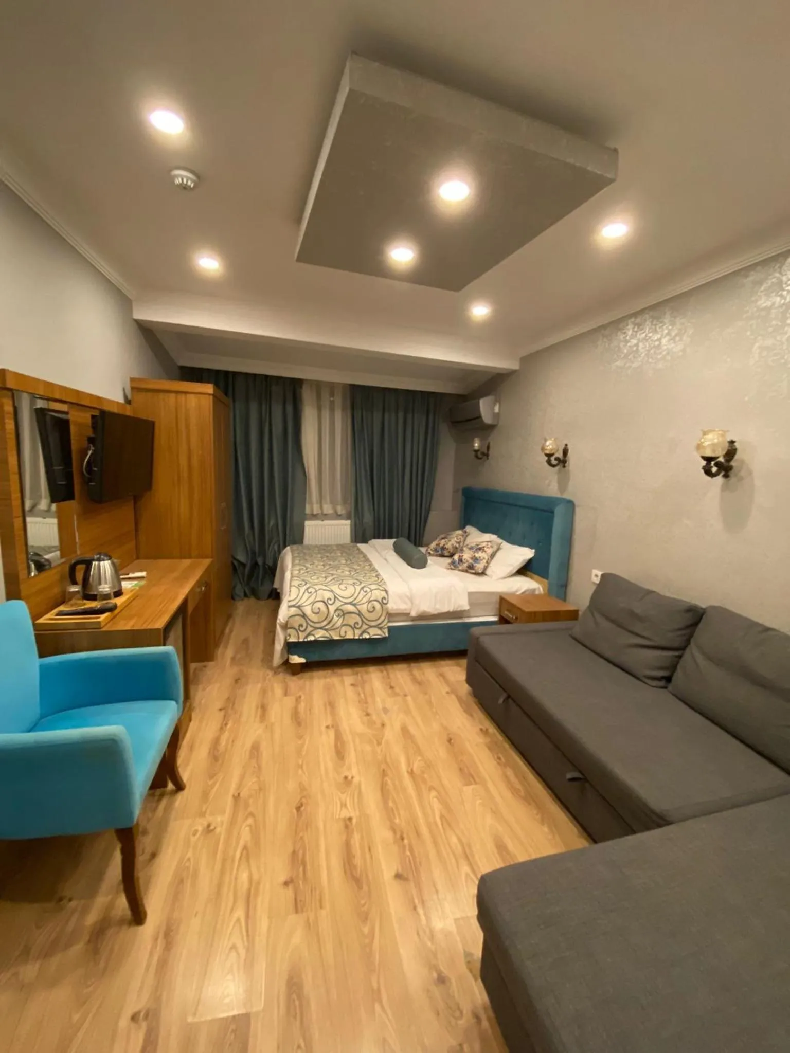 Bed in Riverland Suites Apart Hotel