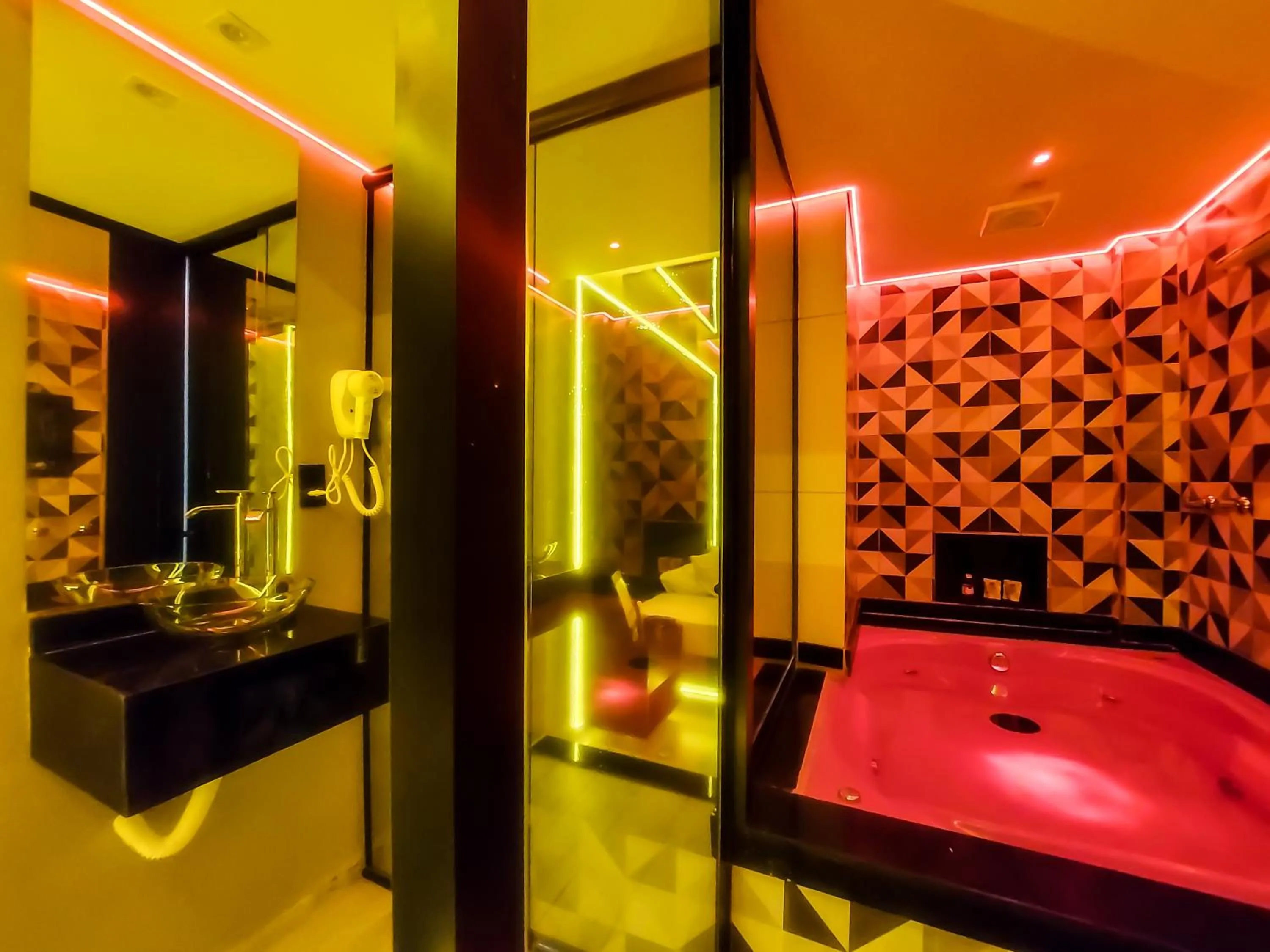 Hot Tub in Adrenalina Motel Itaquera - Arena Corinthians