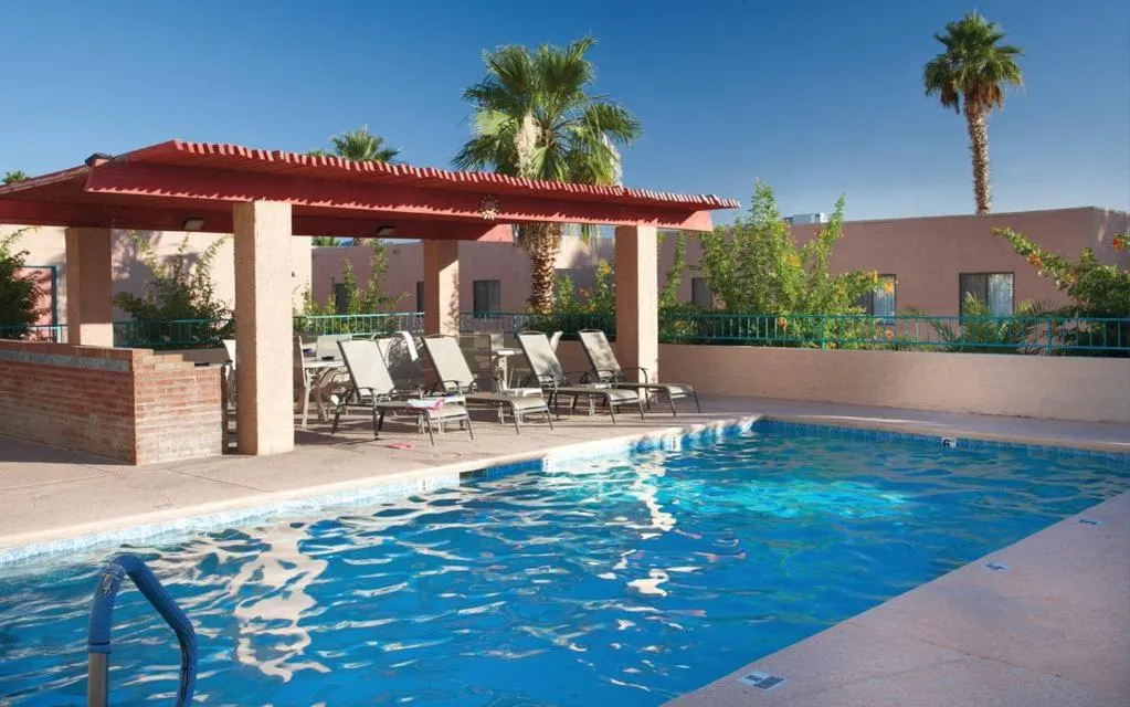 Swimming pool in GetAways at Havasu Dunes Resort