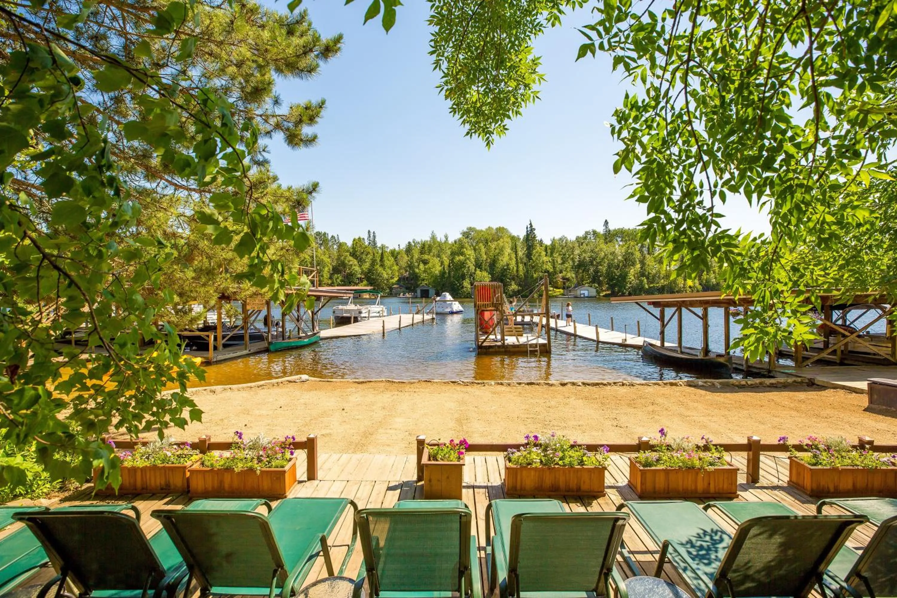 Beach in Ludlow's Island Resort
