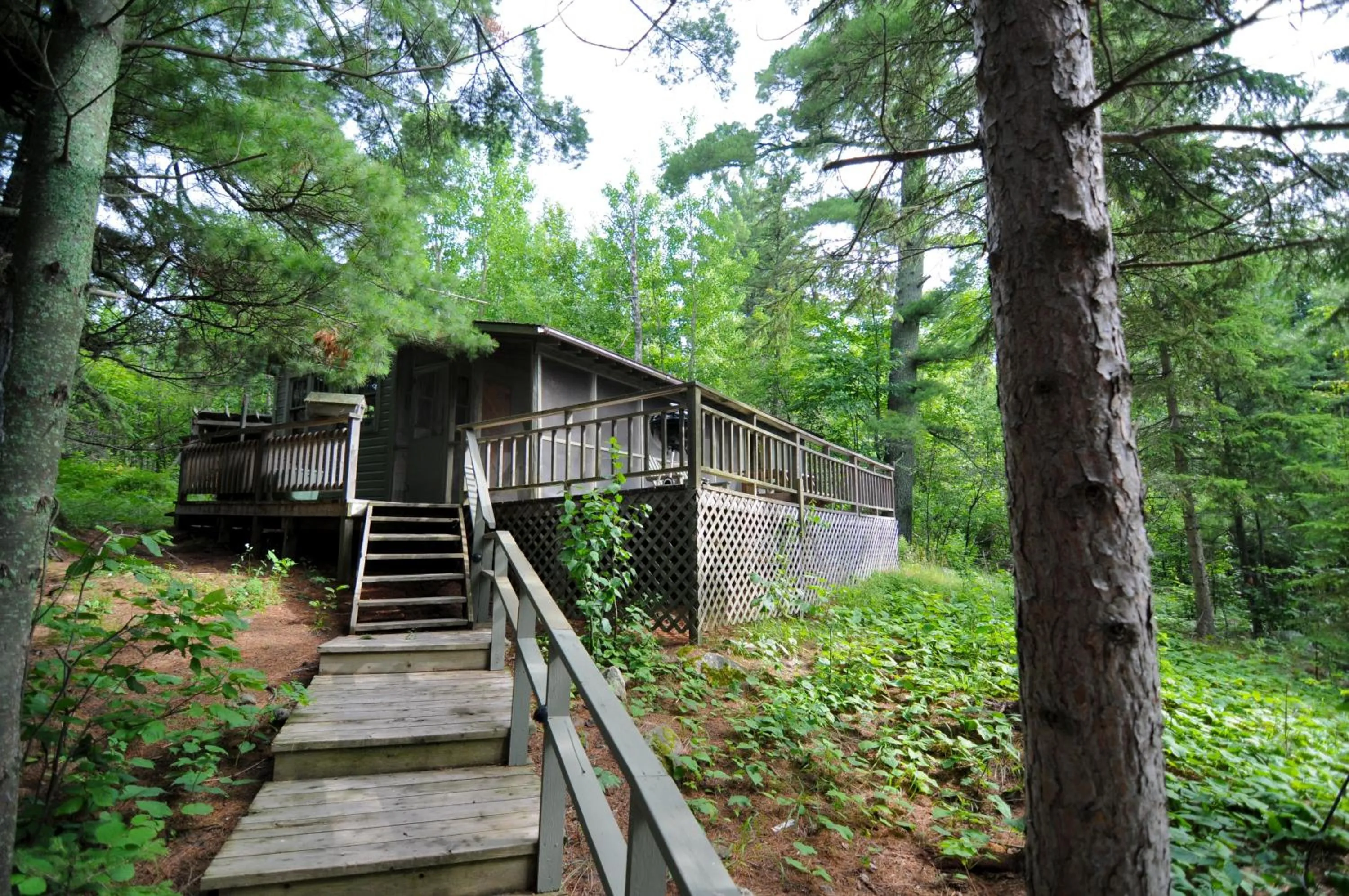 Facade/entrance in Ludlow's Island Resort