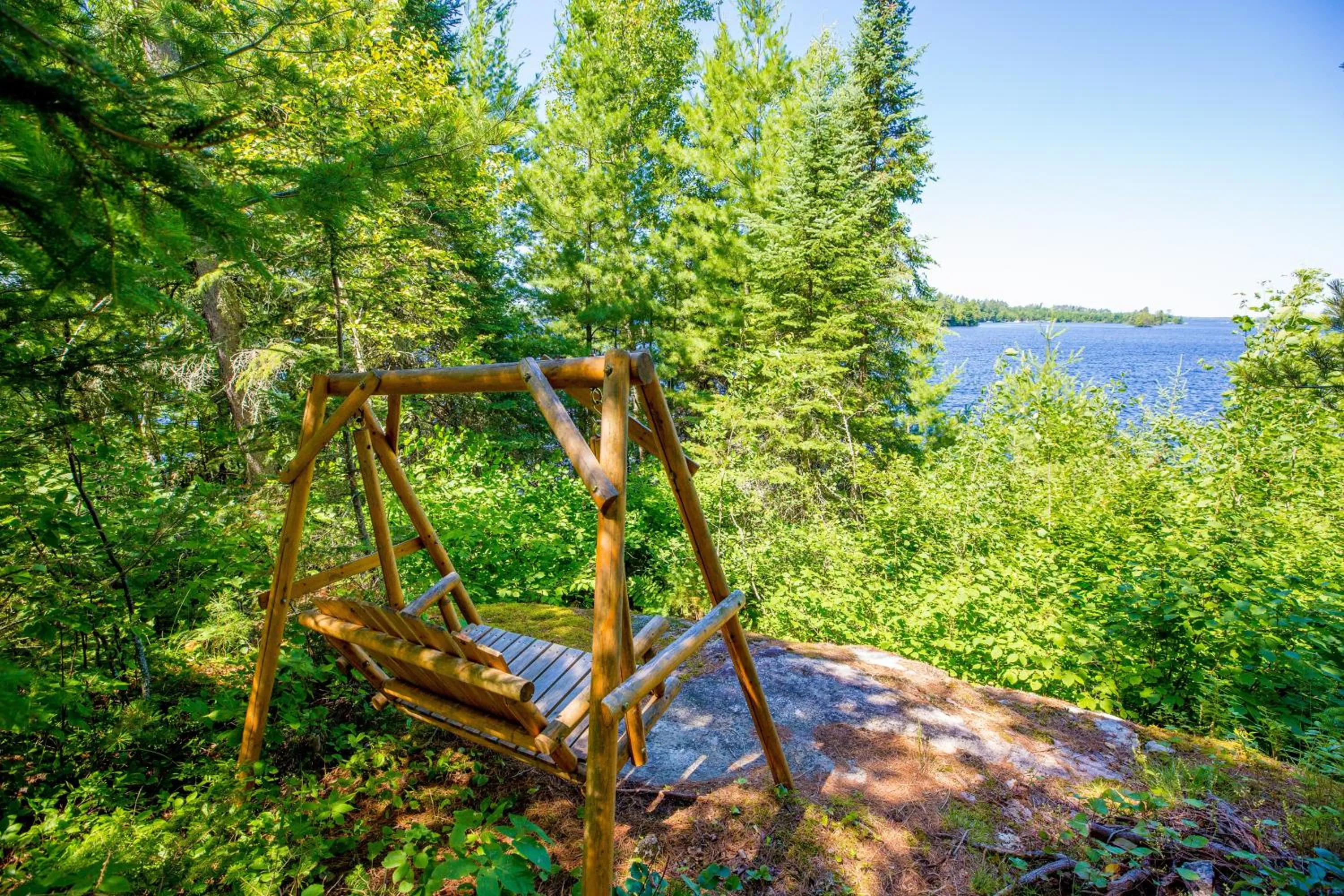 Hiking in Ludlow's Island Resort