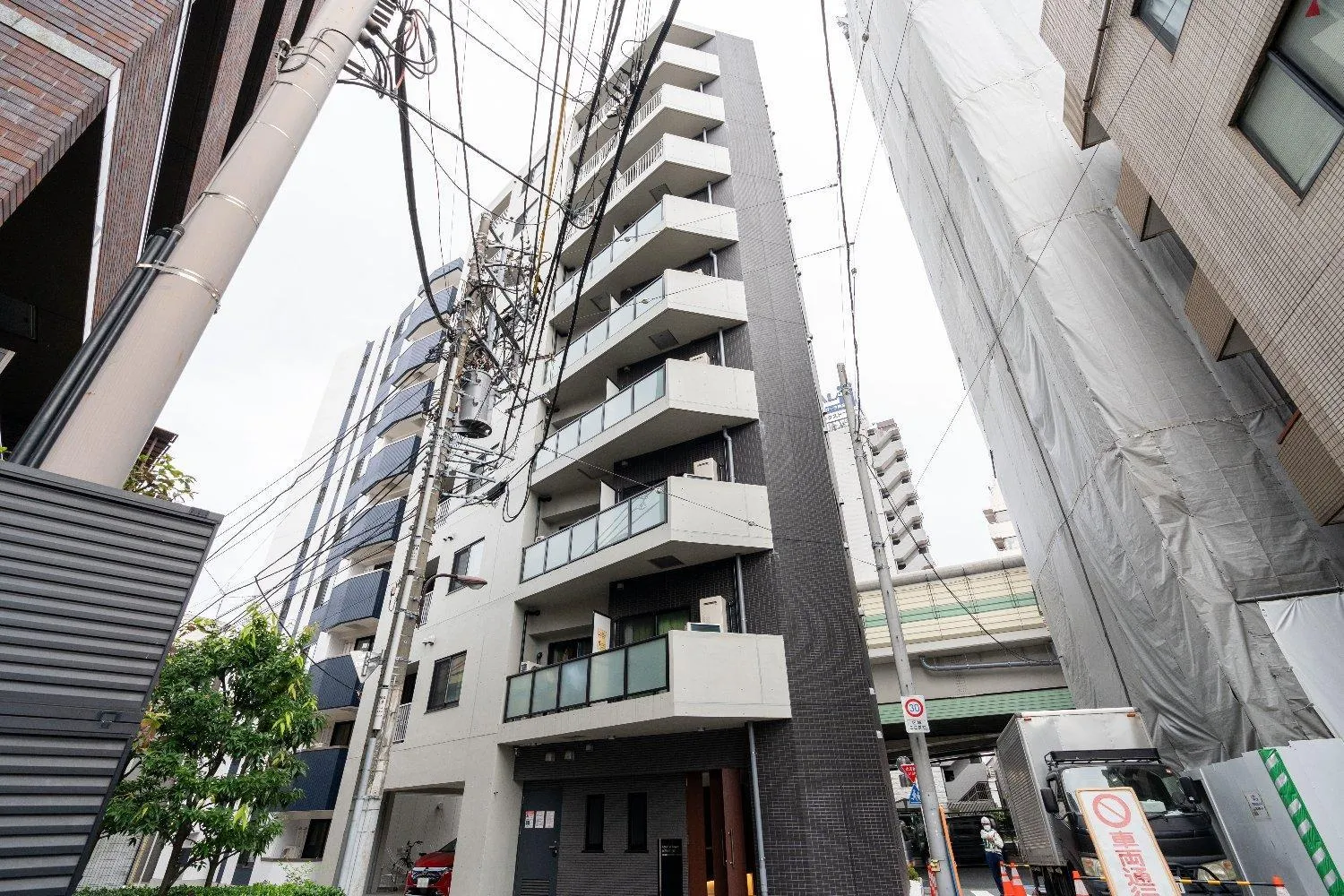Property building in Laurea Tower Ikebukuro