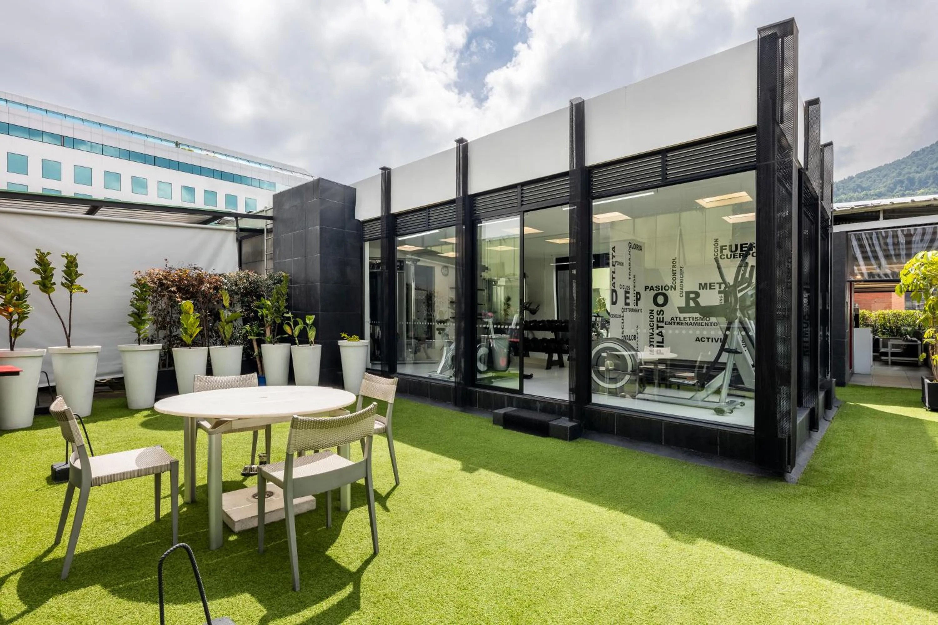 Garden in Hotel 100 Luxury Suites by Preferred